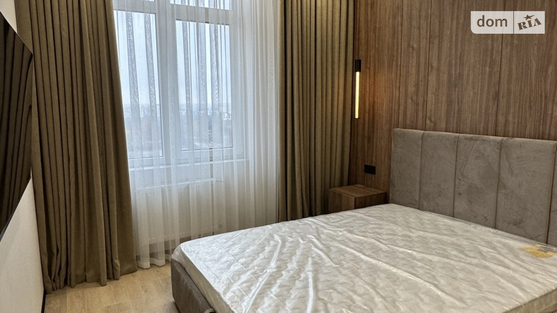 Продается 1-комнатная квартира 43 кв. м в Одессе, ул. Краснова - фото 2