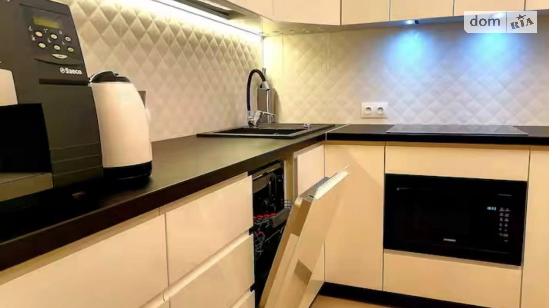 Сдается в аренду 1-комнатная квартира 50 кв. м в Львове, ул. Подсолнечная, 20А - фото 5