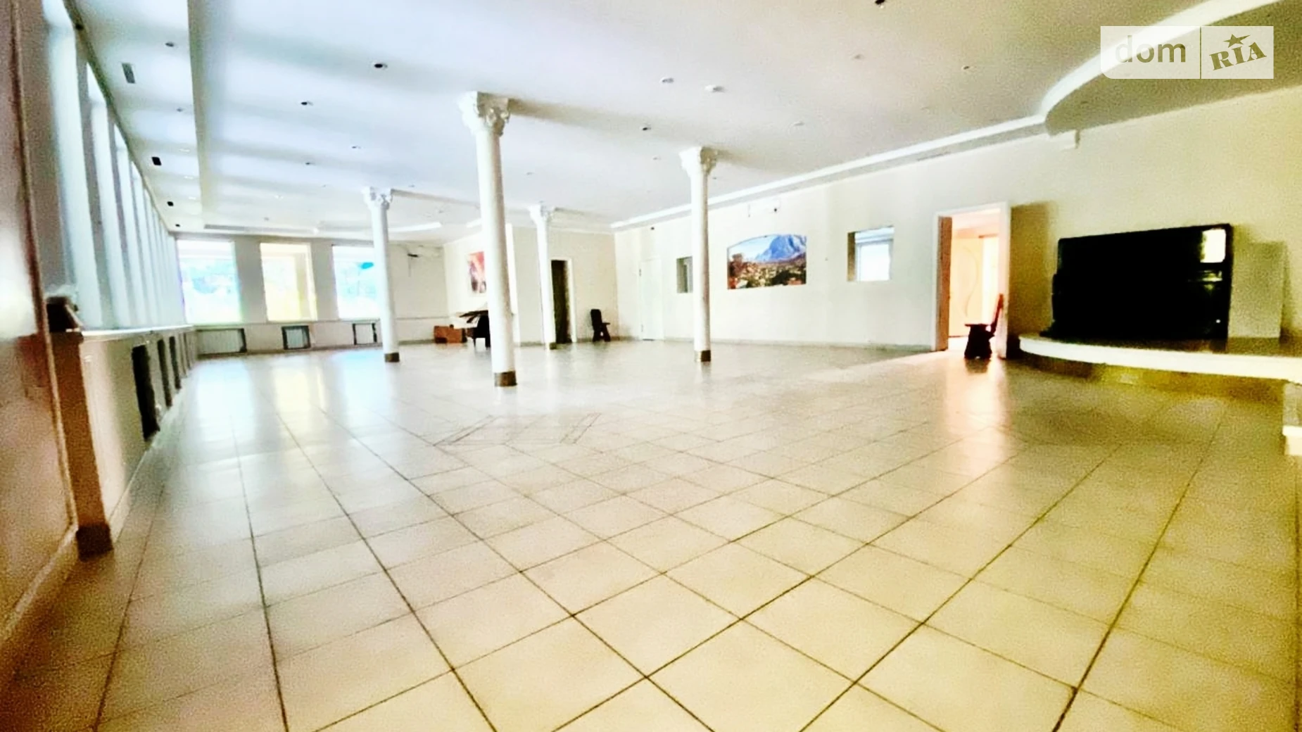Сдается в аренду помещения свободного назначения 417.7 кв. м в 1-этажном здании, цена: 30000 грн - фото 5