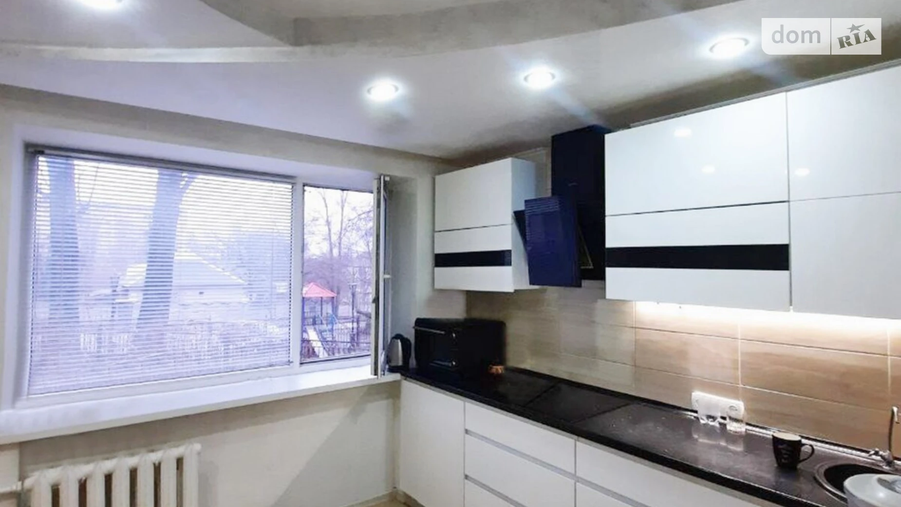 Продается 3-комнатная квартира 82 кв. м в Днепре, ул. Караваева - фото 2