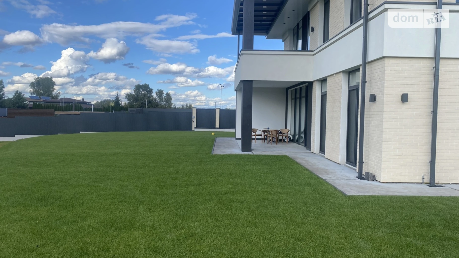 Продается дом на 2 этажа 292.4 кв. м с садом, цена: 1200000 $ - фото 4