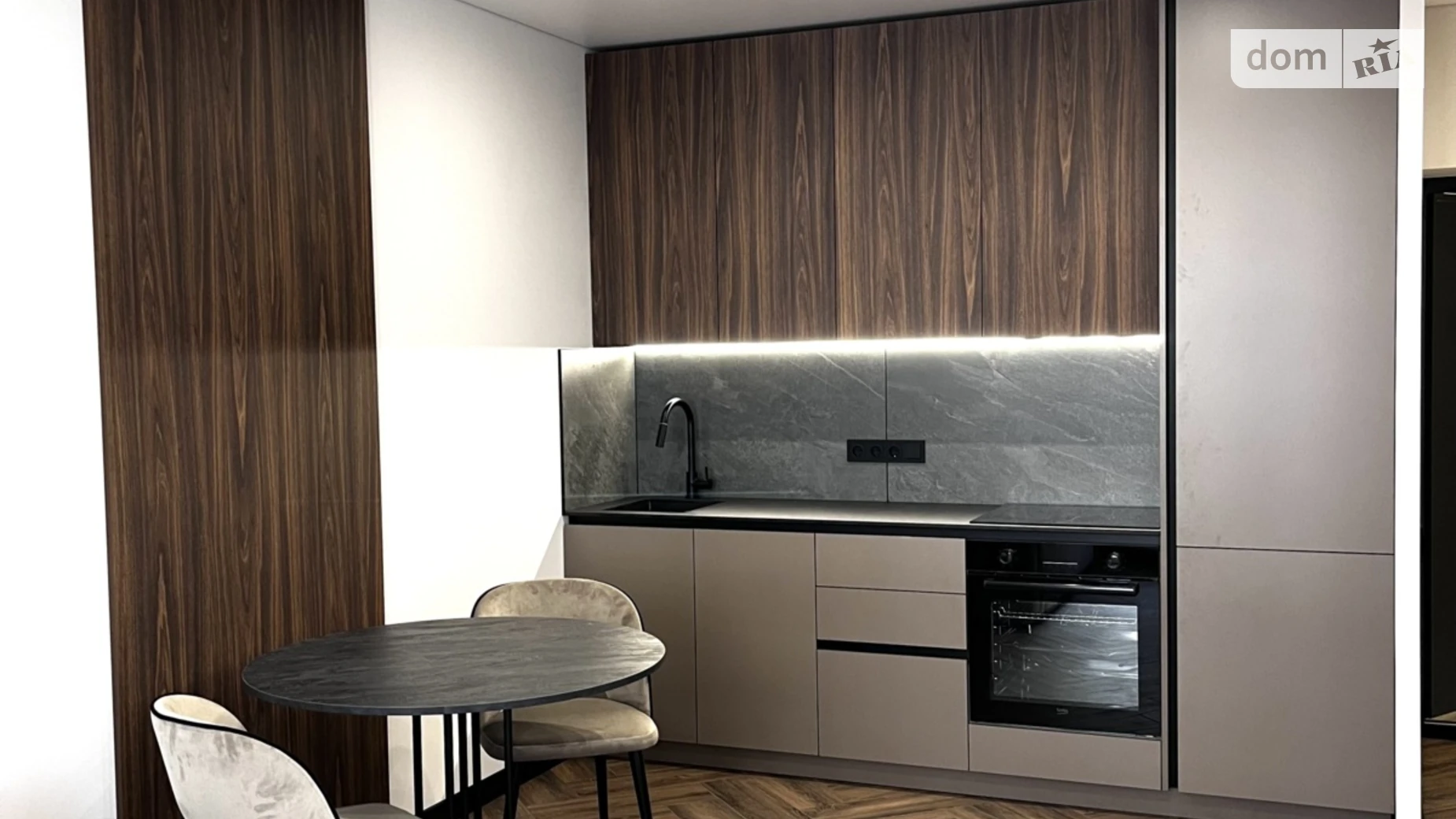 Продается 1-комнатная квартира 37 кв. м в Ирпене, ул. Университетская(Карла Маркса), 3/6 - фото 2