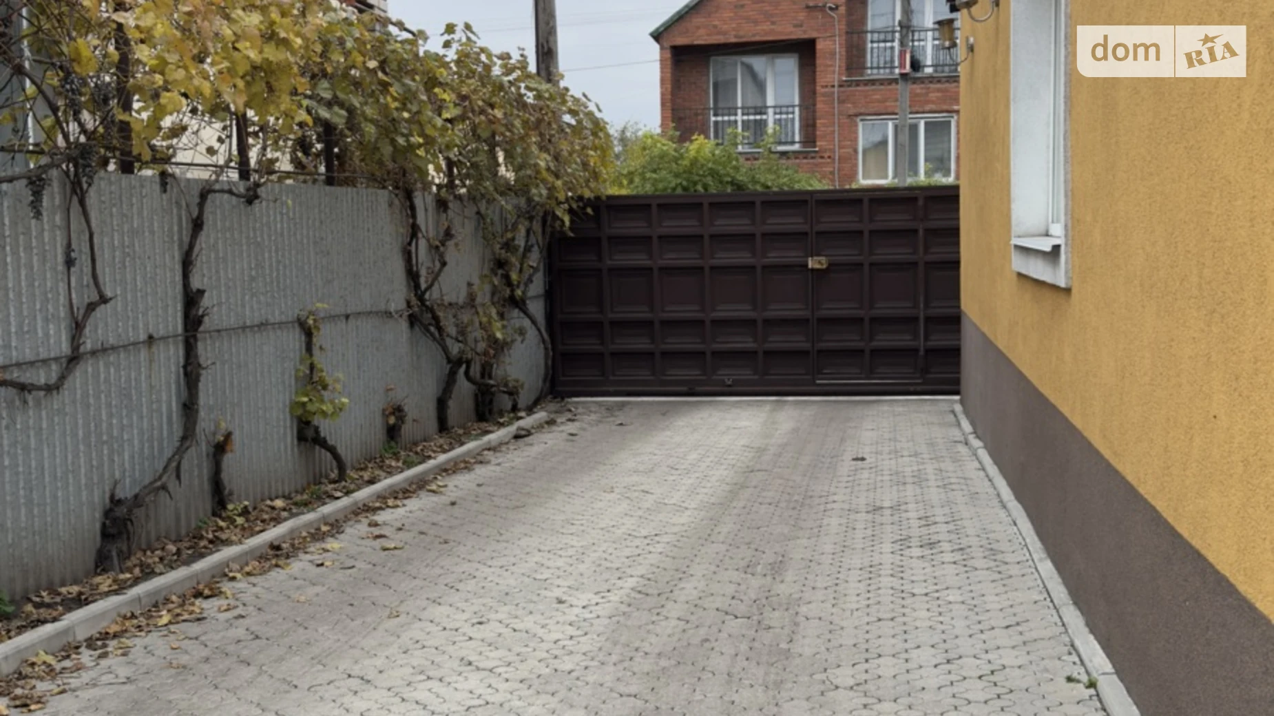 Продается дом на 2 этажа 140 кв. м с камином, цена: 100000 $ - фото 4