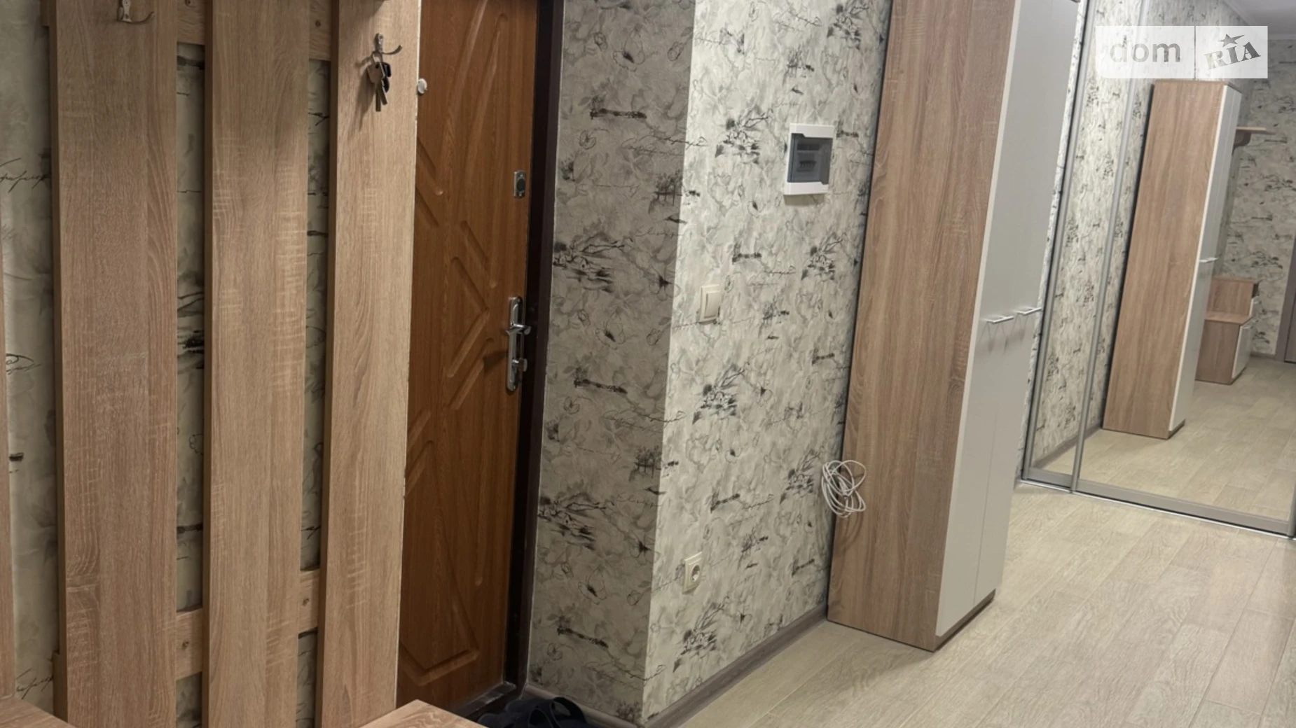 Сдается в аренду 1-комнатная квартира 55 кв. м в Ужгороде, ул. Еньковская, 29 - фото 3