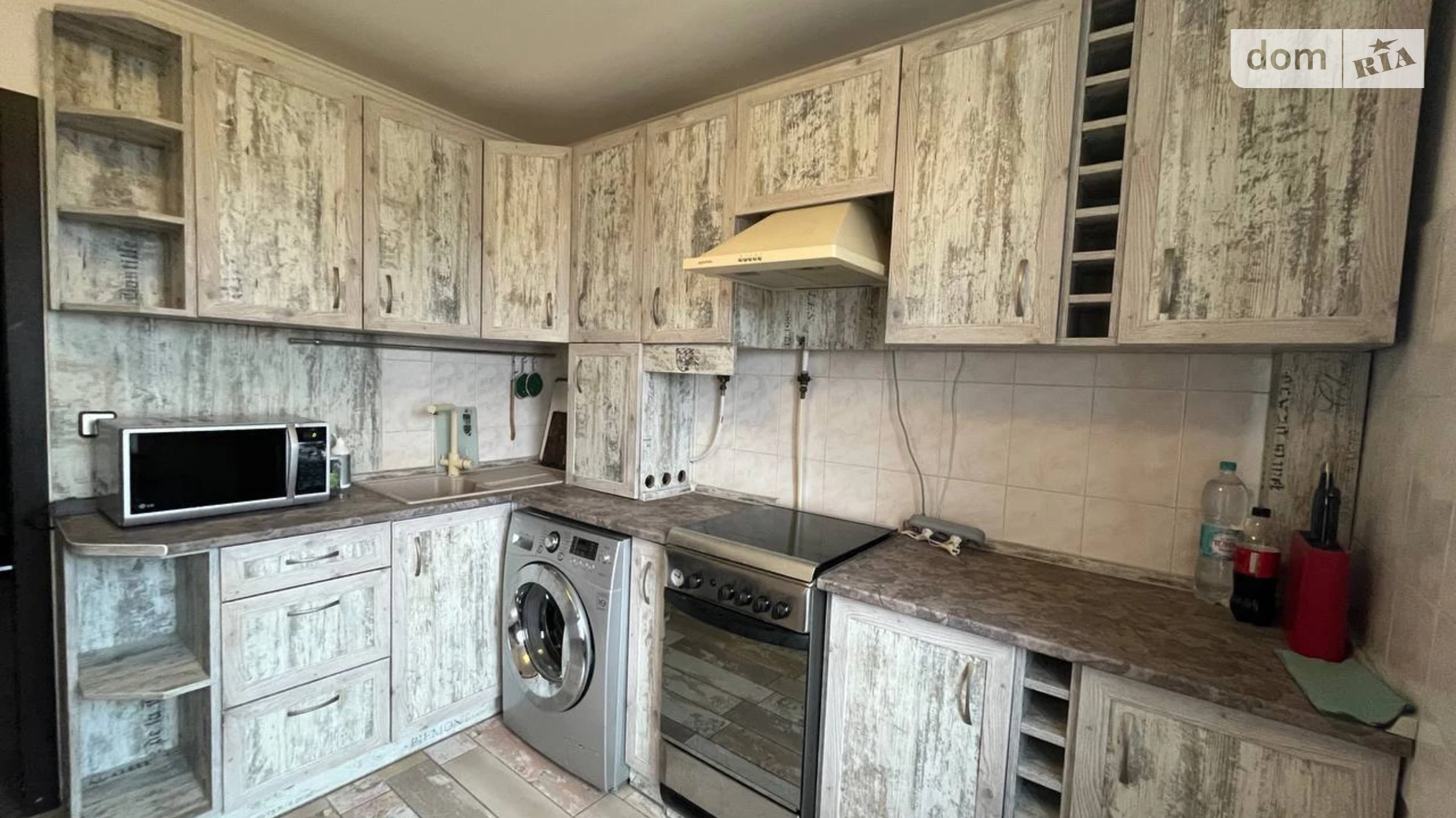 Продается 3-комнатная квартира 66.4 кв. м в Николаеве, ул. Малко-Тырновская - фото 2