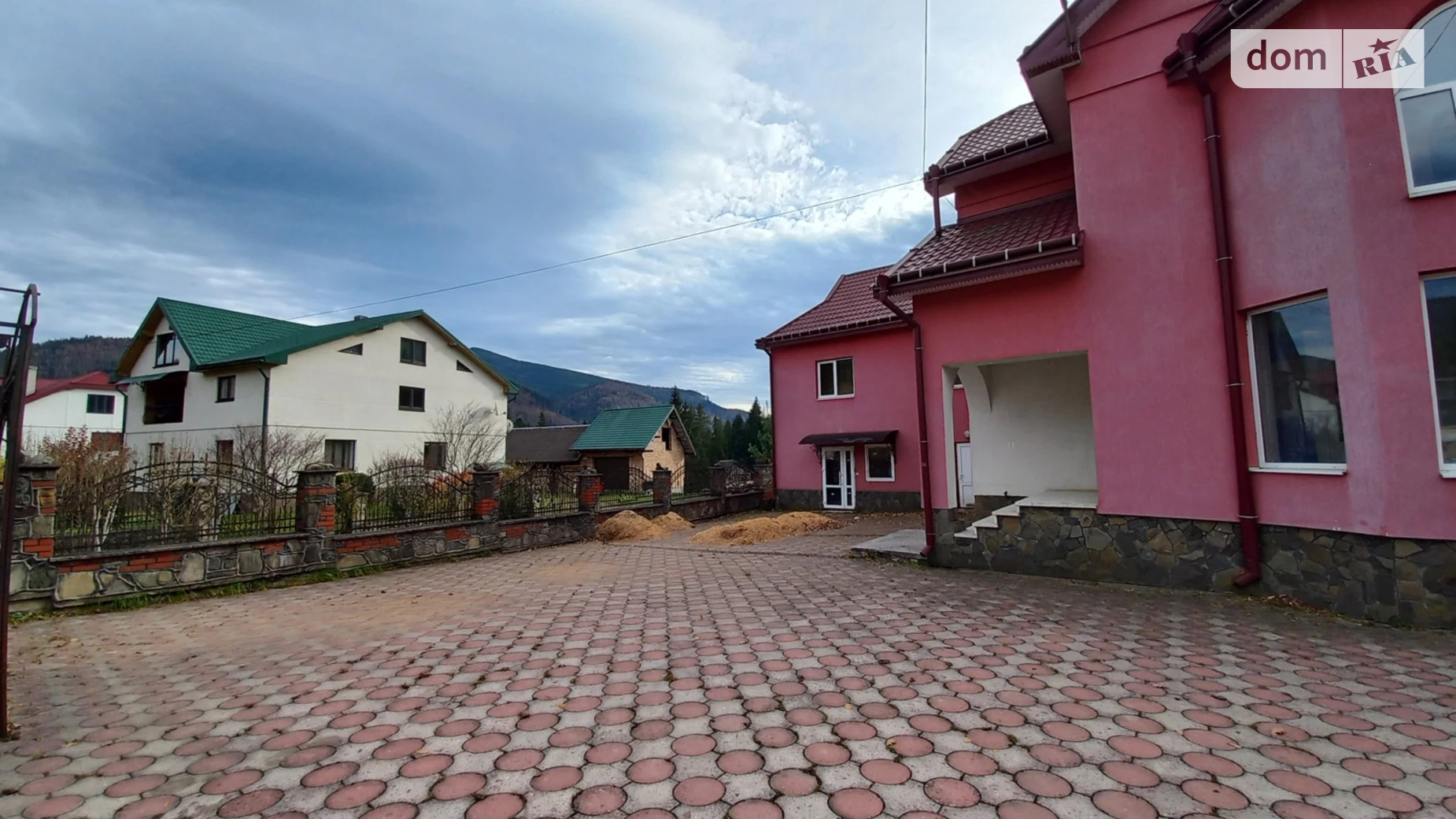 Продается помещения свободного назначения 303 кв. м в 2-этажном здании, цена: 265000 $ - фото 2