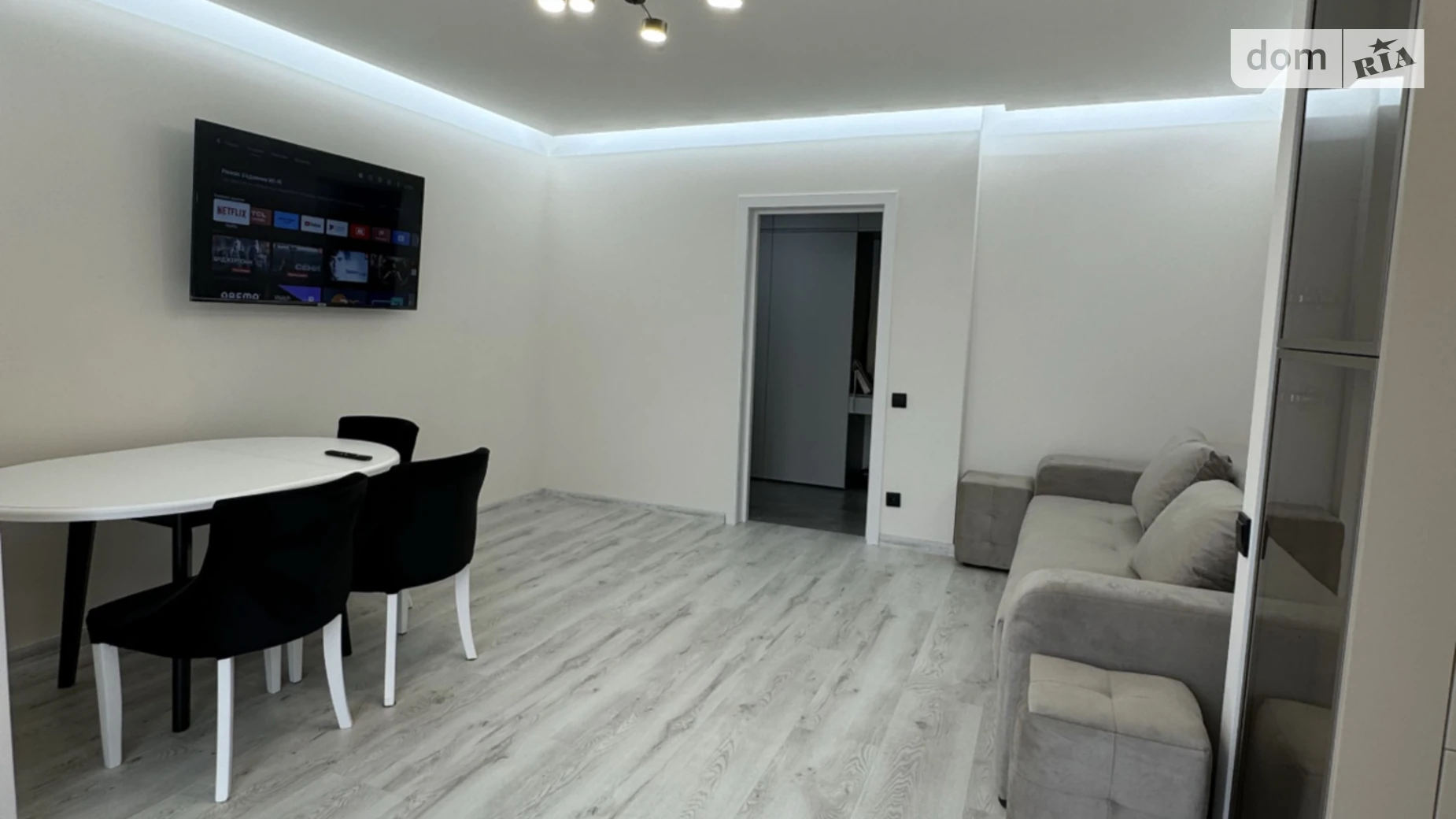 Сдается в аренду 2-комнатная квартира 75 кв. м в Криховцах, ул. Довженко А., 23 - фото 3