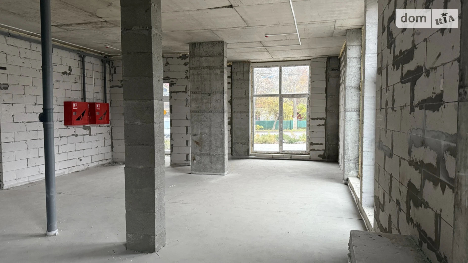 Здається в оренду приміщення вільного призначення 90 кв. м в 10-поверховій будівлі, цена: 1350 $ - фото 2