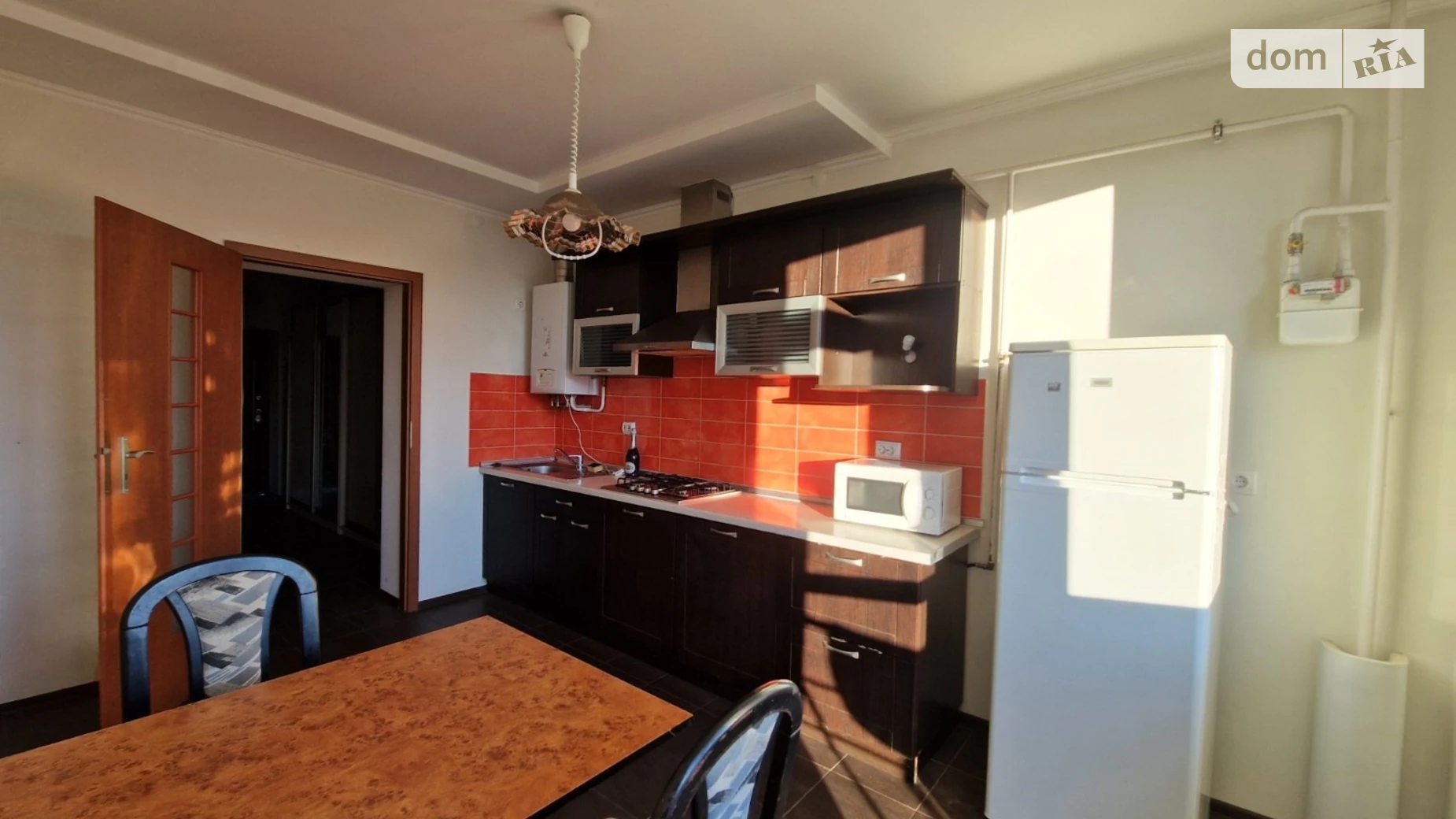 Продается 2-комнатная квартира 74.8 кв. м в Ужгороде, вул. Закарпатская - фото 2