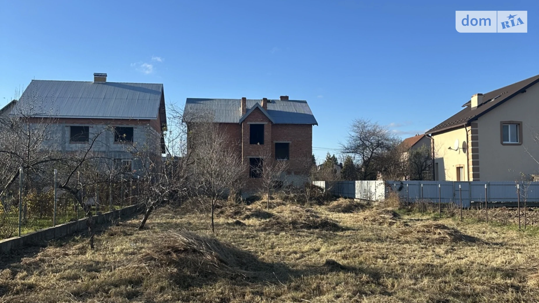 Продается дом на 2 этажа 220 кв. м с балконом, цена: 29000 $ - фото 3