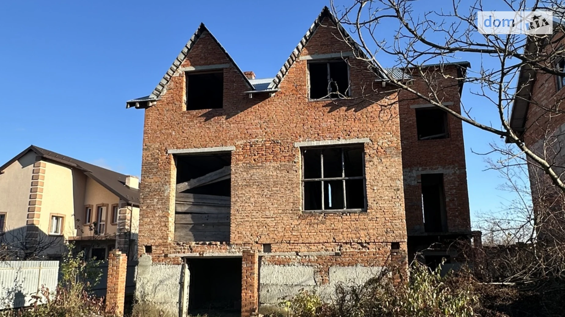 Продается дом на 2 этажа 220 кв. м с балконом, цена: 29000 $ - фото 4