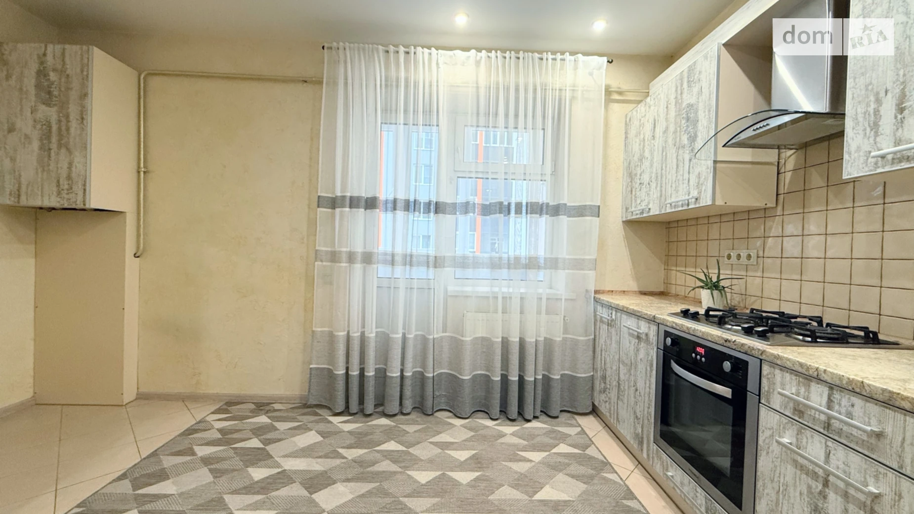 Продается 2-комнатная квартира 64 кв. м в Хмельницком, ул. Институтская, 6А - фото 2