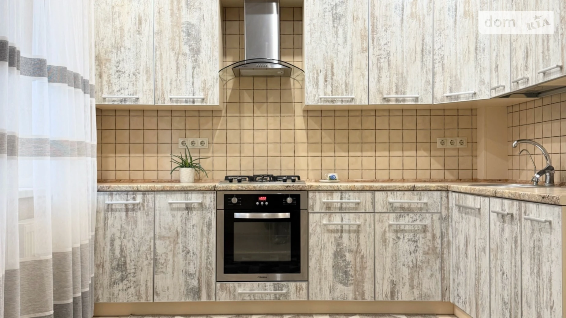 Продается 2-комнатная квартира 64 кв. м в Хмельницком, ул. Институтская, 6А - фото 3