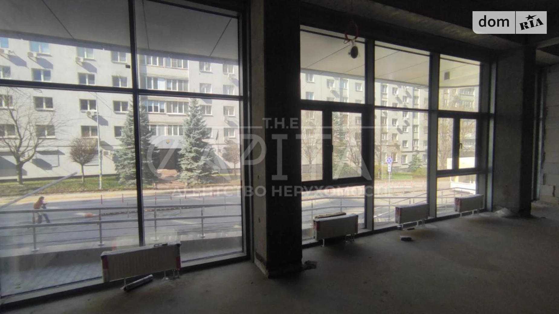 Сдается в аренду офис 130 кв. м в бизнес-центре, цена: 3900 $ - фото 3