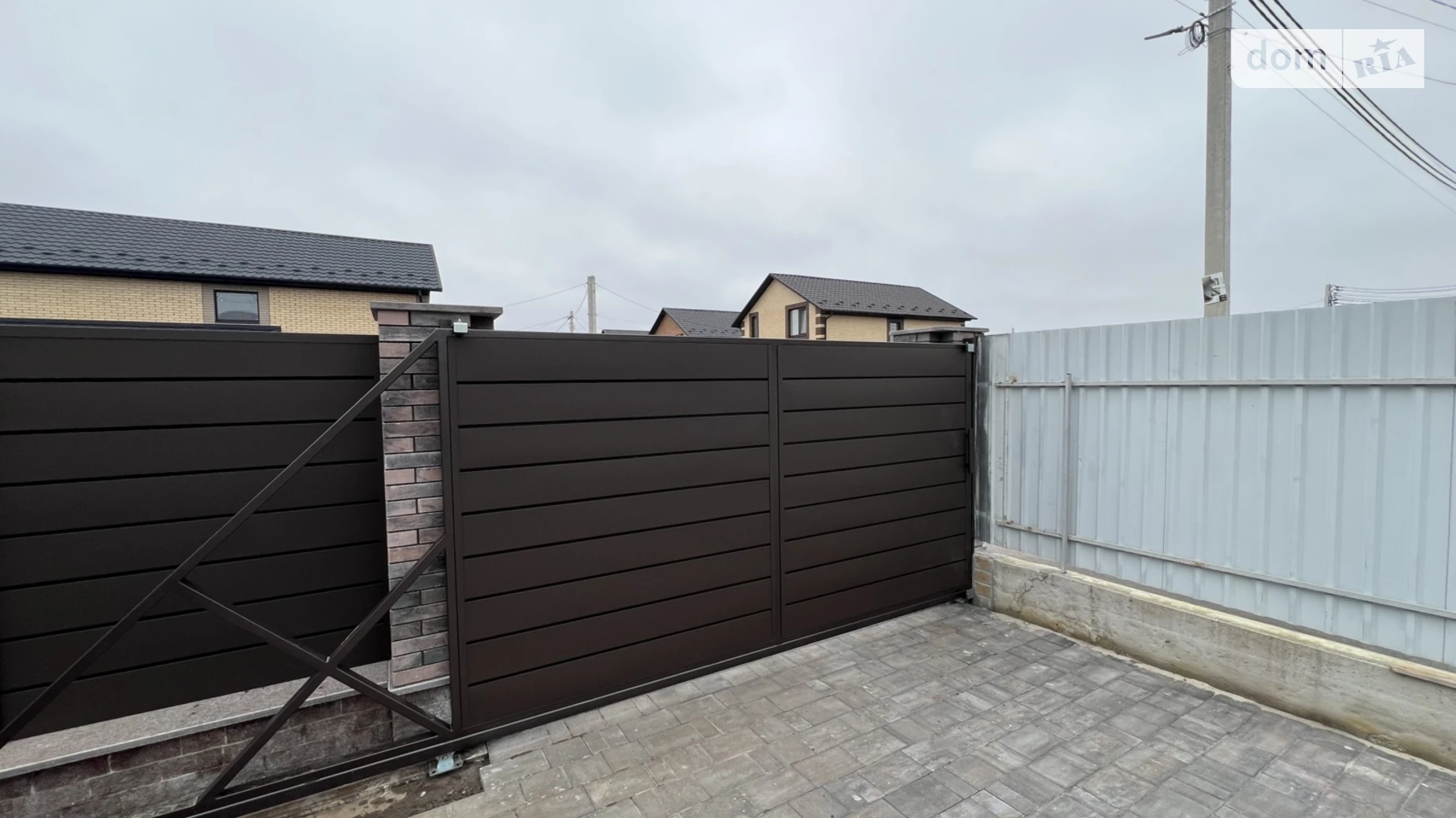 Сдается в аренду одноэтажный дом 100 кв. м с баней/сауной, цена: 1300 $ - фото 2