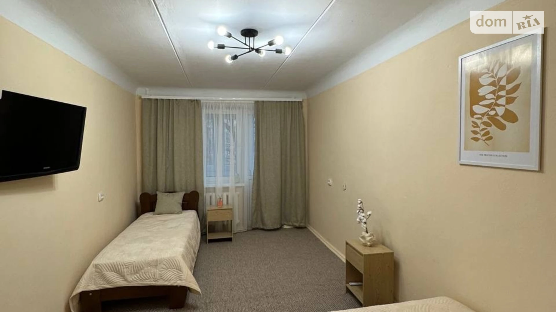 Продается 1-комнатная квартира 32.6 кв. м в Черновцах, ул. Героев Майдана, 59А - фото 2