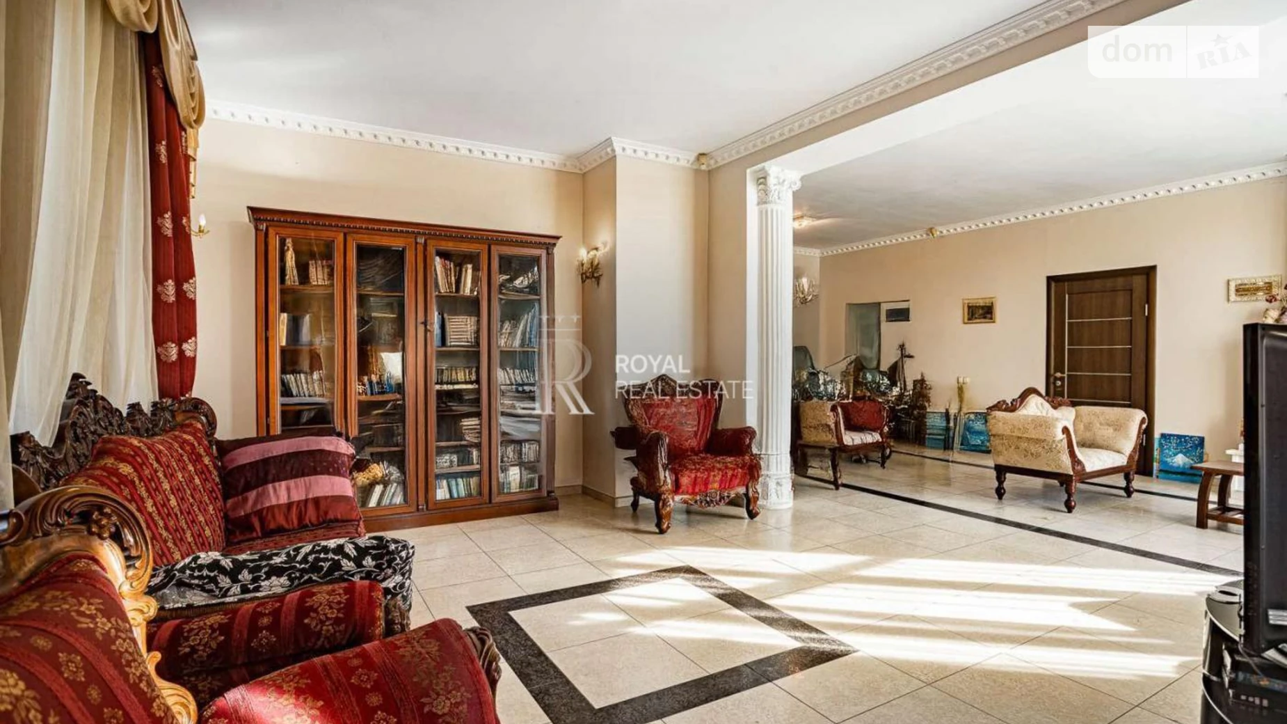 Сдается в аренду дом на 3 этажа 464 кв. м с баней/сауной, цена: 2500 $ - фото 2