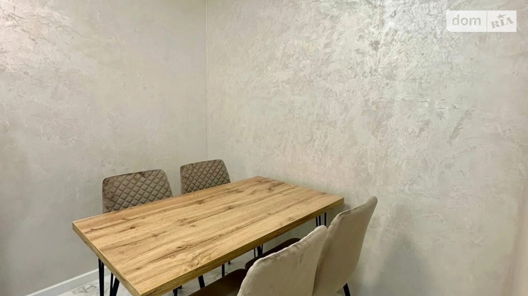 2-кімнатна квартира 58 кв. м у Тернополі, вул. Смакули - фото 4