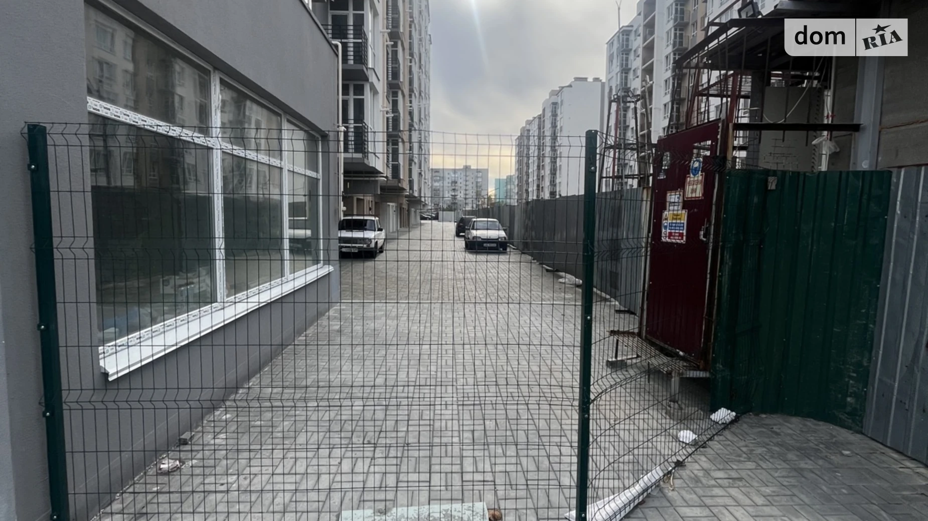 Сдается в аренду помещения свободного назначения 62.9 кв. м в 1-этажном здании, цена: 30000 грн - фото 2