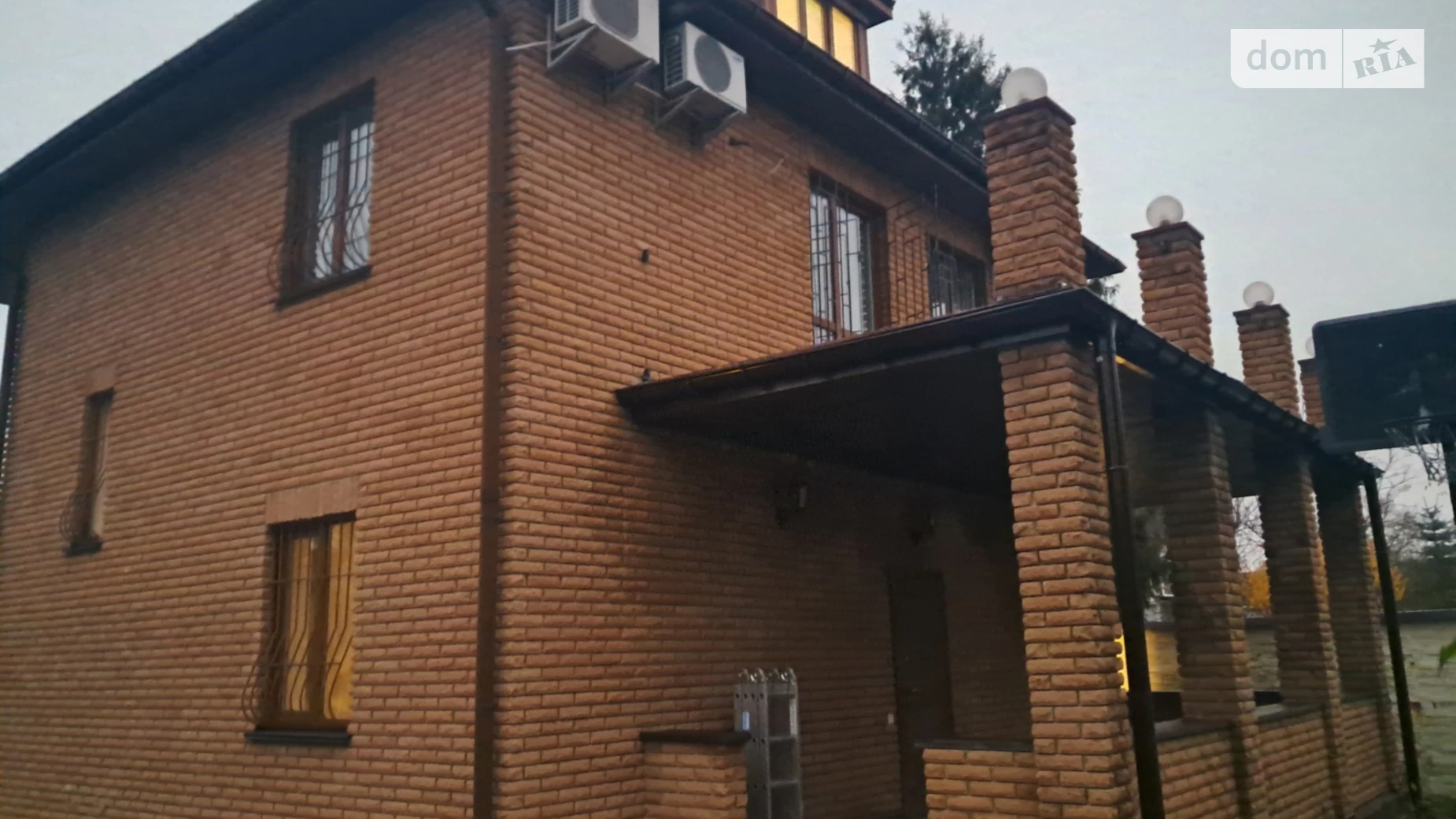 Сдается в аренду дом на 2 этажа 160 кв. м с мансардой, цена: 1500 $ - фото 2