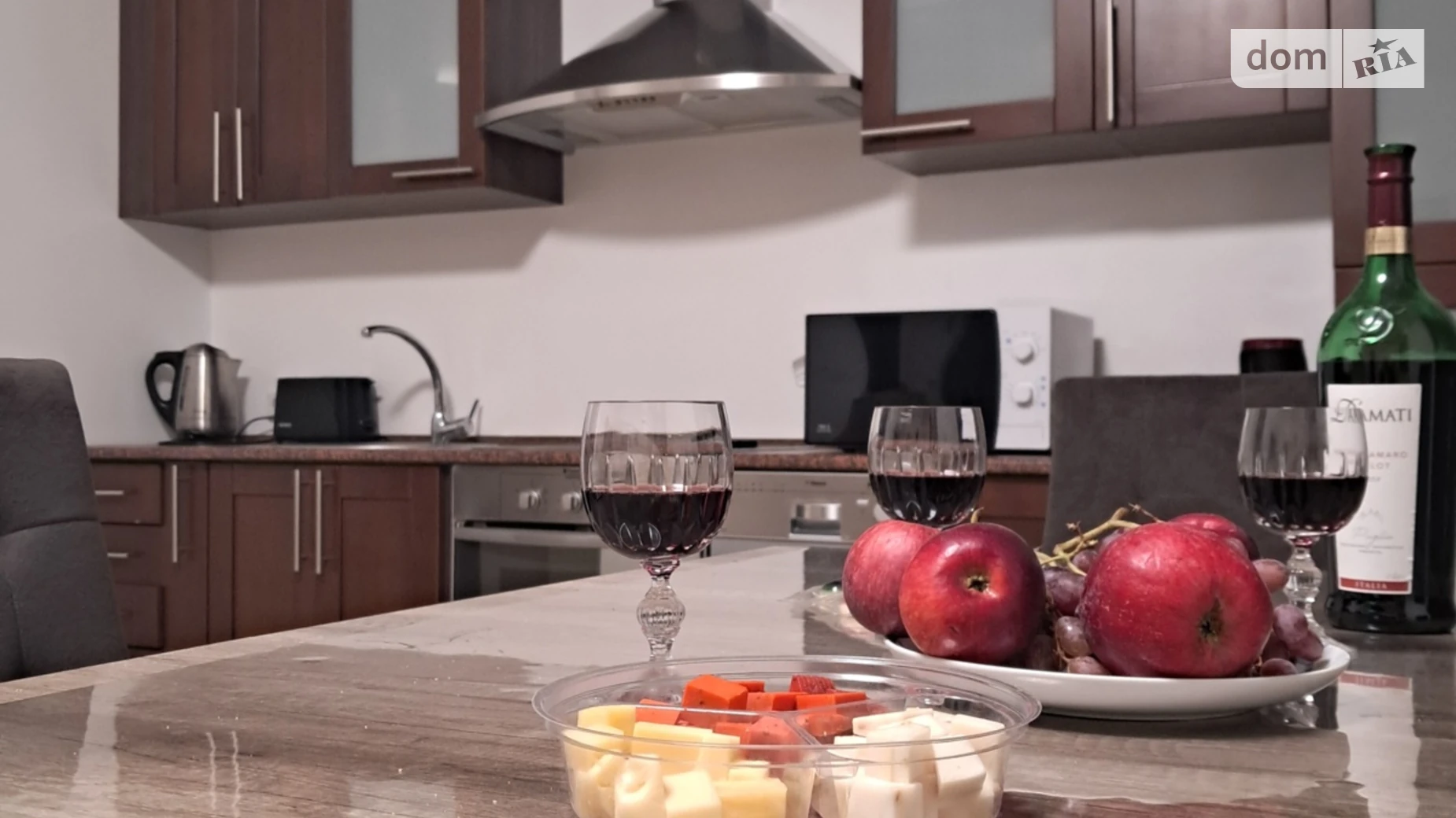 Сдается в аренду дом на 2 этажа 160 кв. м с террасой, цена: 1500 $ - фото 5