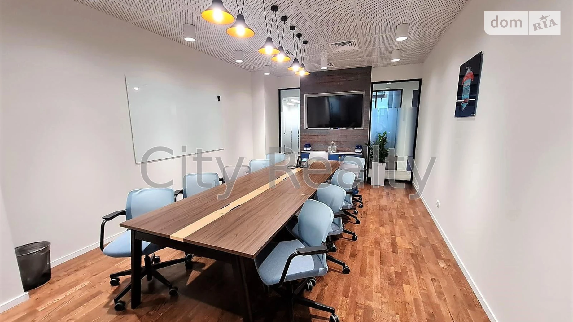 Сдается в аренду офис 45 кв. м в бизнес-центре, цена: 760 $ - фото 4