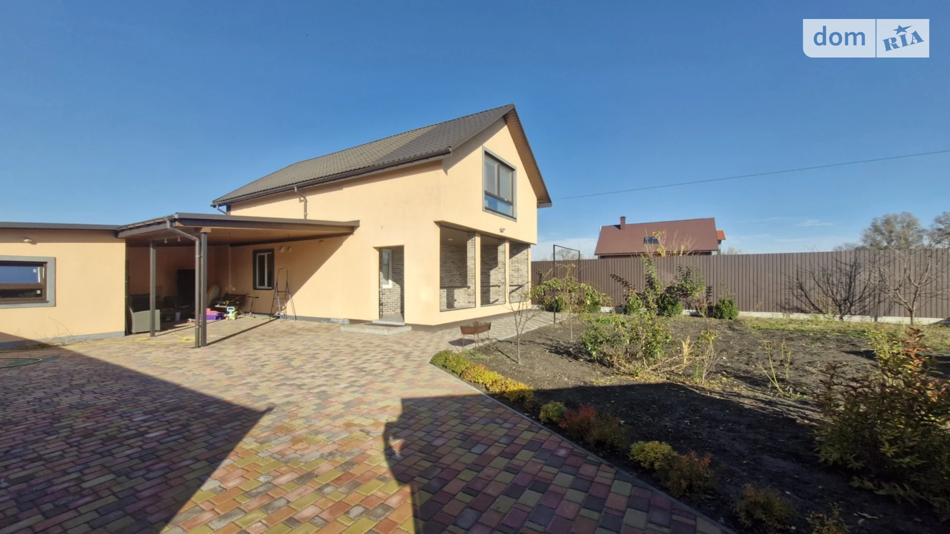 Продается дом на 2 этажа 109 кв. м с гаражом, цена: 124000 $ - фото 3