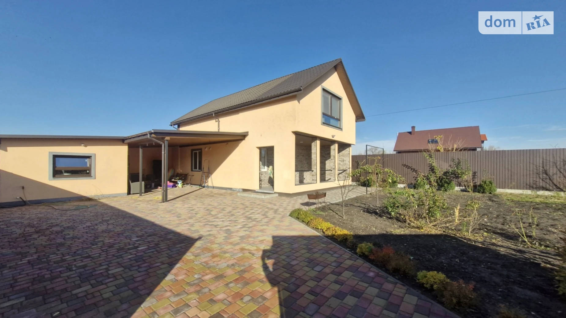 Продается дом на 2 этажа 109 кв. м с гаражом, цена: 124000 $ - фото 4