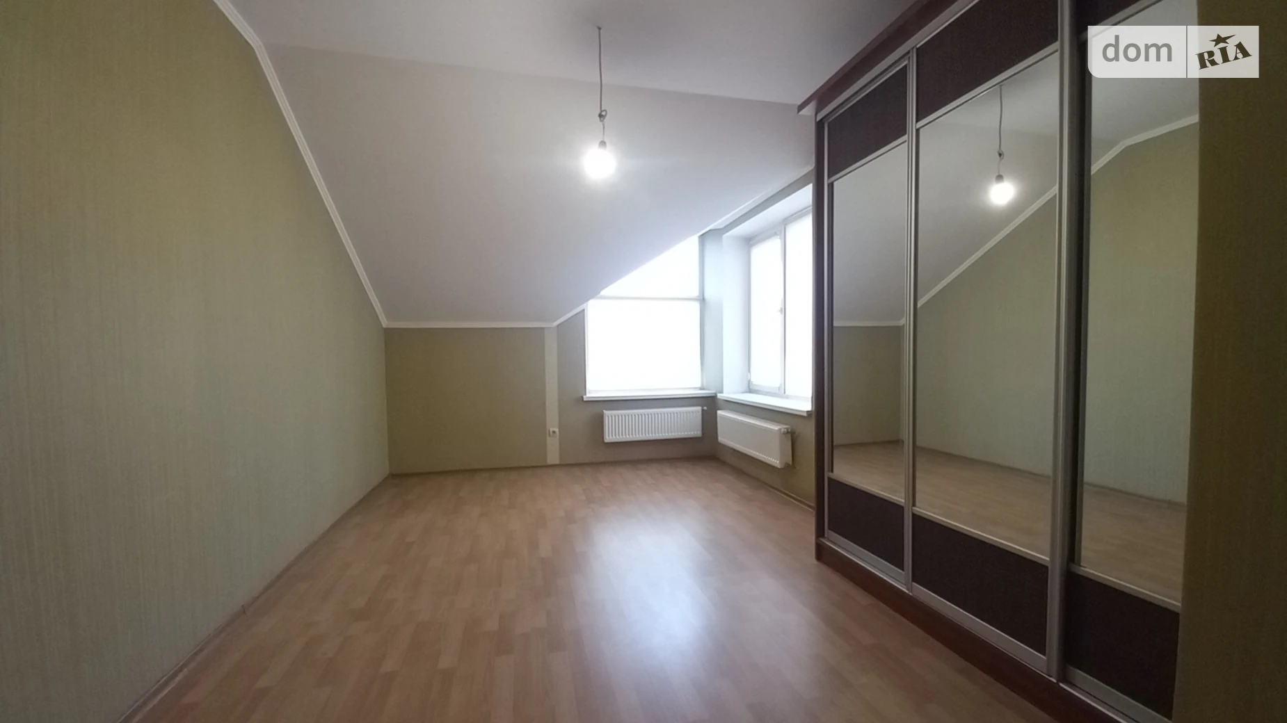 Продается дом на 2 этажа 245 кв. м с мебелью, цена: 270000 $ - фото 4