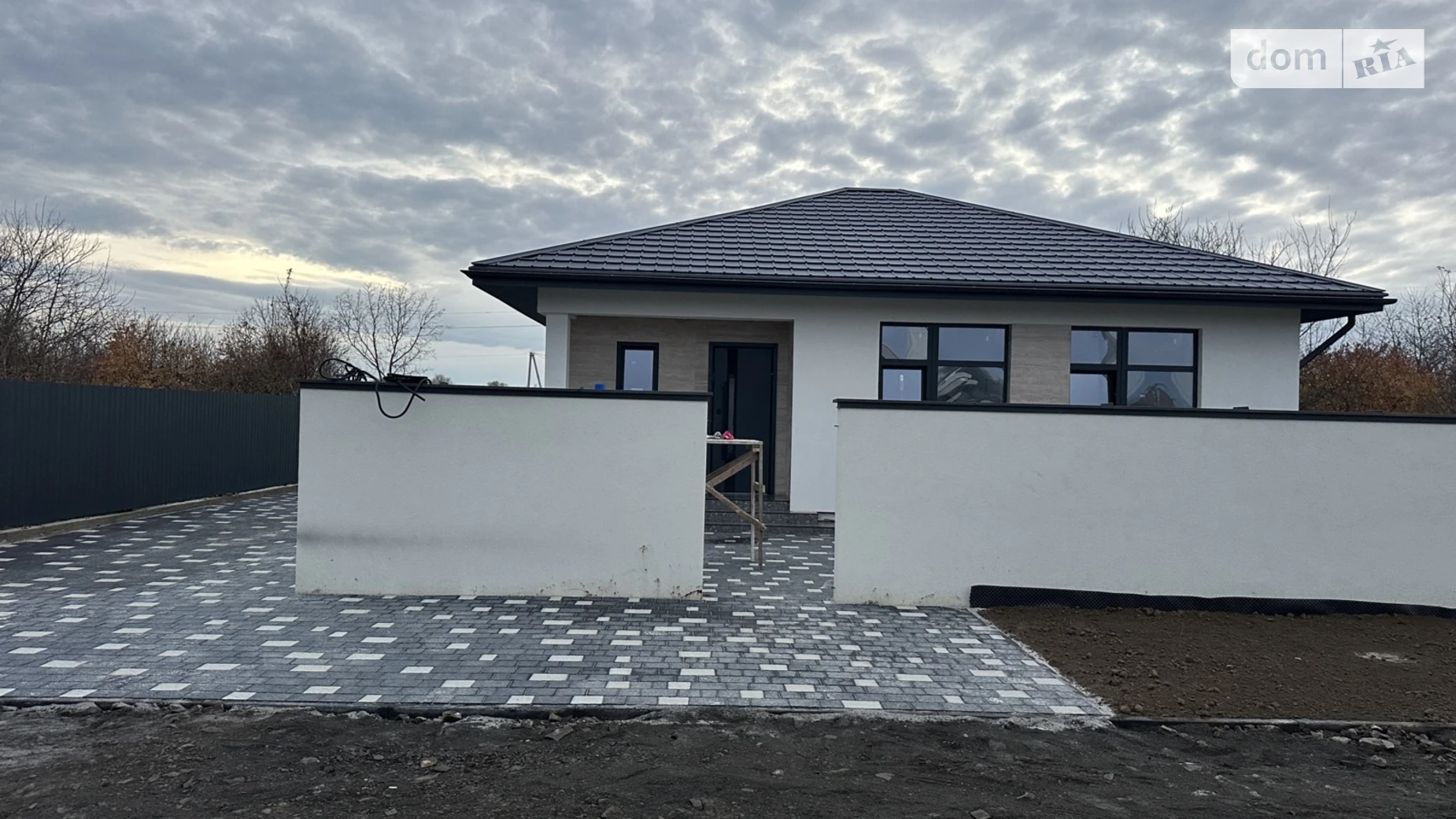 Продается одноэтажный дом 128 кв. м с садом, цена: 115000 $ - фото 4