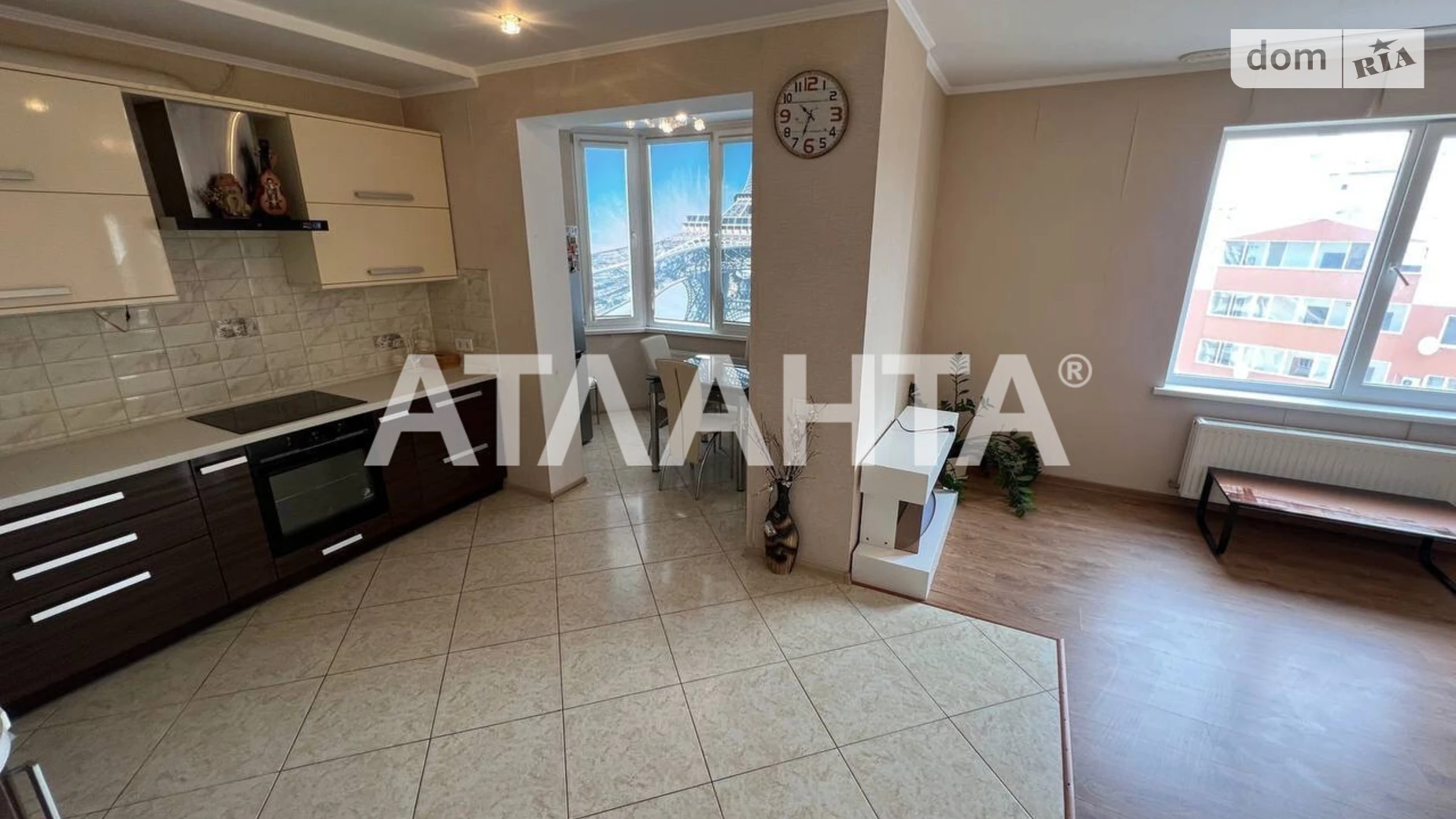 Продається 2-кімнатна квартира 65 кв. м у Одесі, мас. Радужний - фото 2