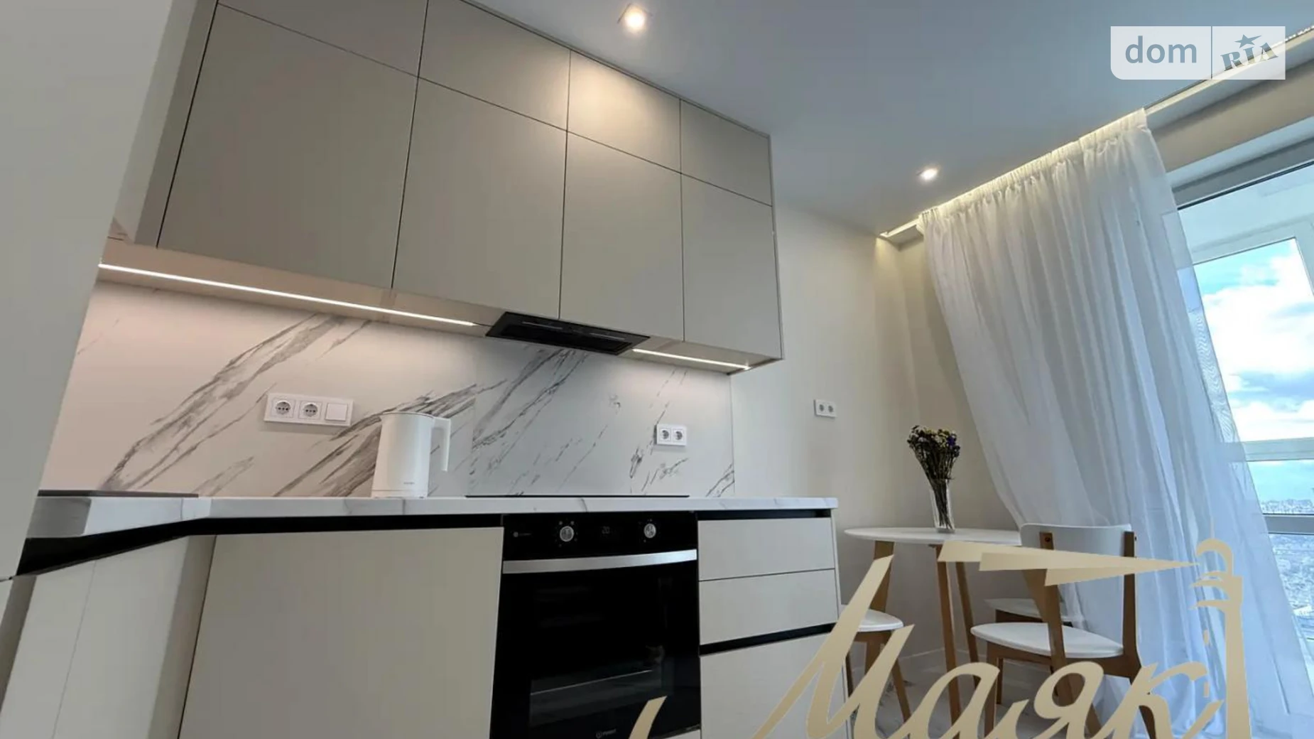 Сдается в аренду 1-комнатная квартира 55 кв. м в Киеве, ул. Васильковская, 37Г - фото 3