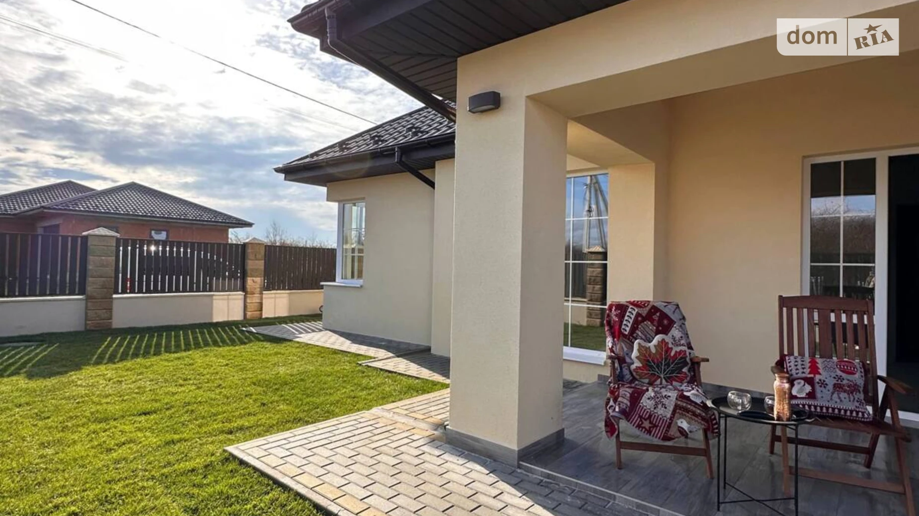 Продается одноэтажный дом 132 кв. м с бассейном, цена: 140000 $ - фото 4