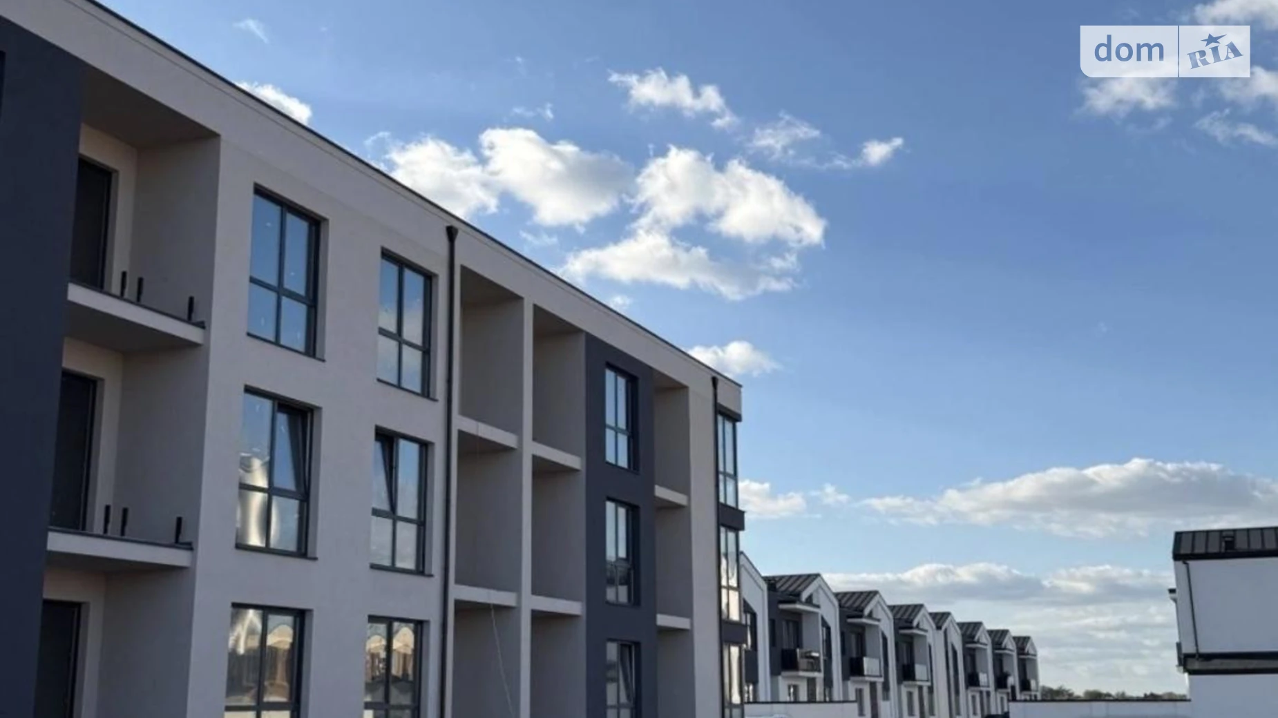 Продается 2-комнатная квартира 64.29 кв. м в Сторожнице, ул. Цветная - фото 2