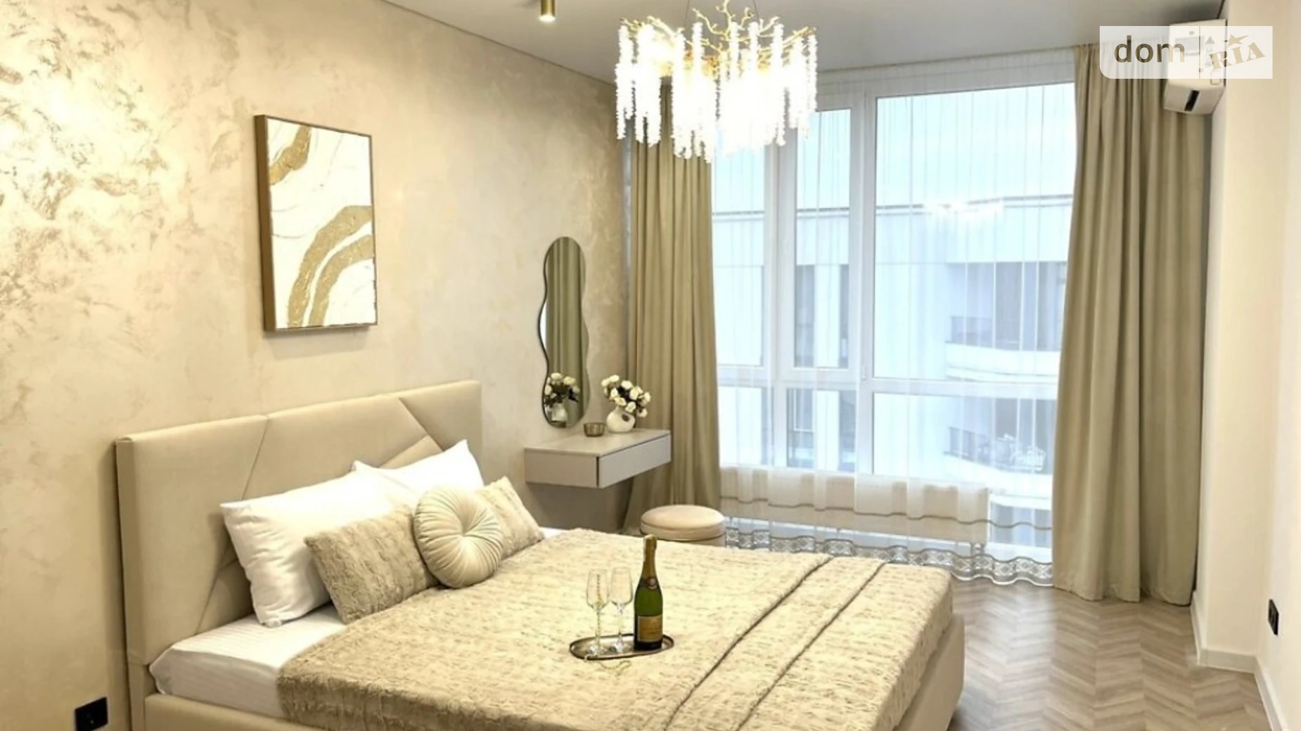 Продається 2-кімнатна квартира 78.8 кв. м у Вінниці, вул. 600-річчя - фото 2