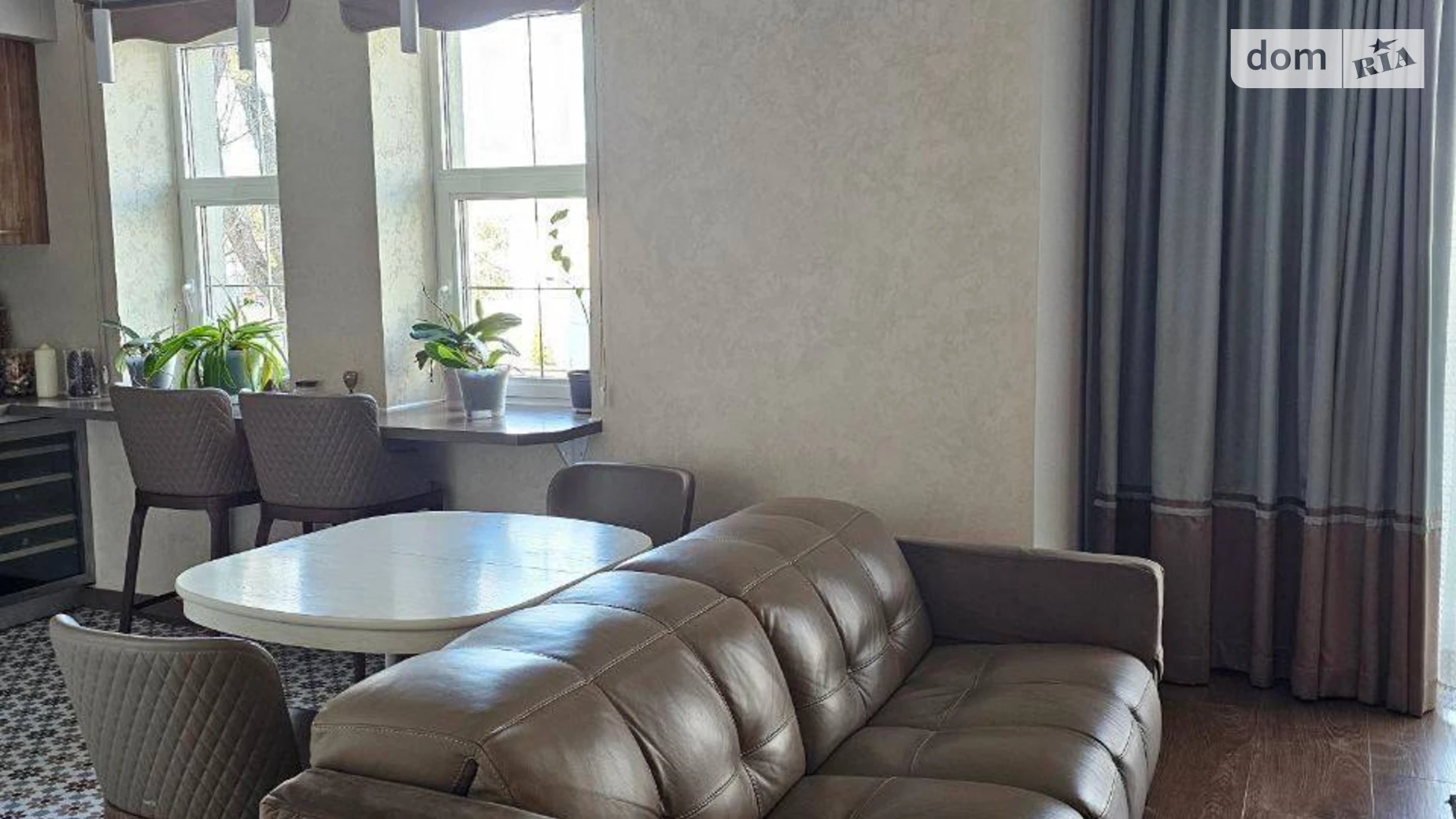 Продається 2-кімнатна квартира 117 кв. м у Одесі, пров. Травневий, 4 - фото 2