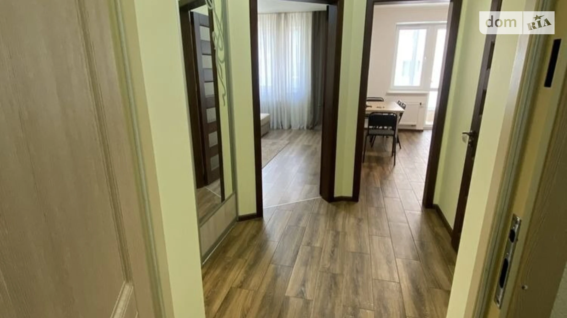 Сдается в аренду 1-комнатная квартира 44 кв. м в Львове, ул. Миклеша Карла, 5 - фото 3