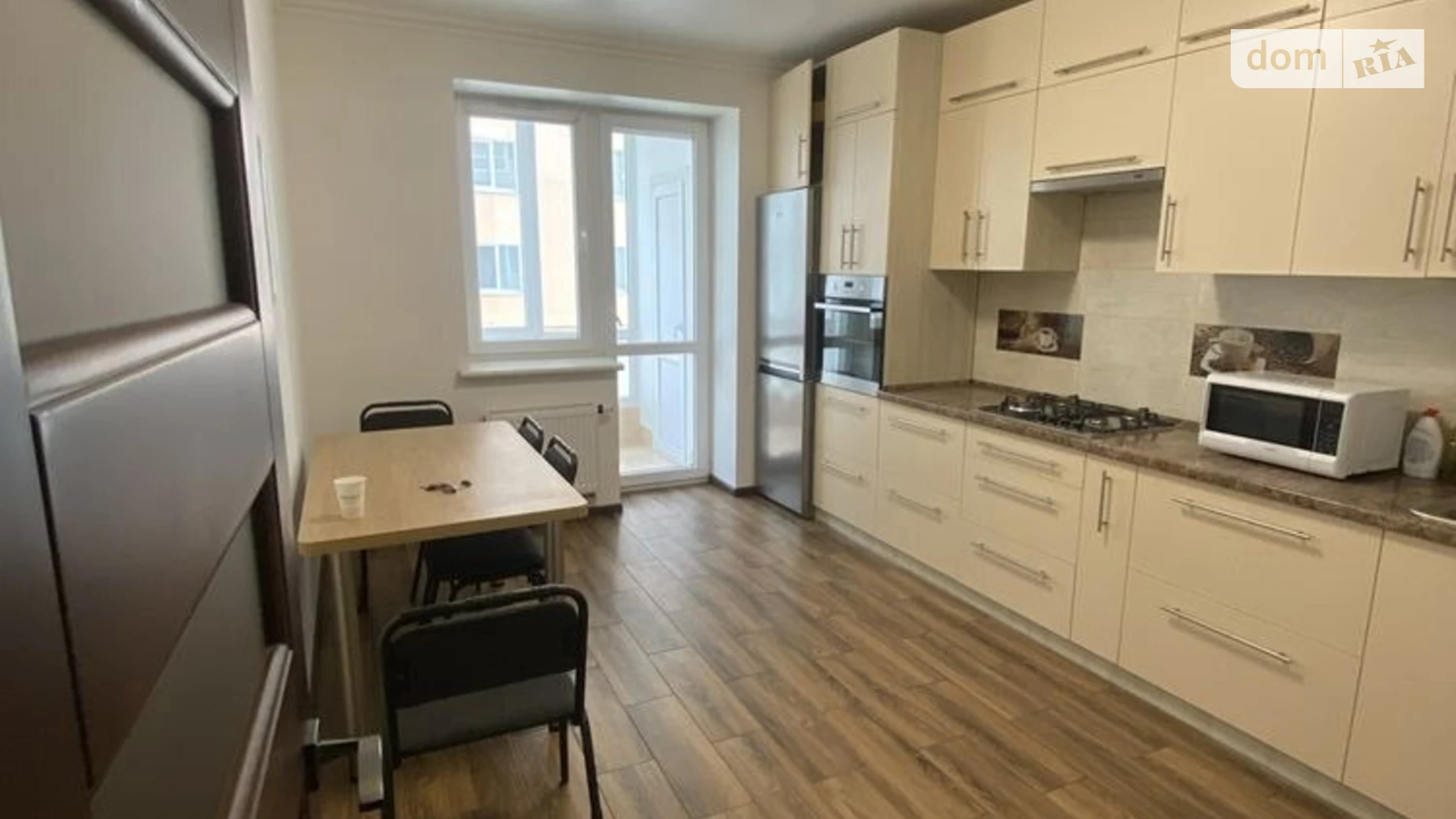 Сдается в аренду 1-комнатная квартира 44 кв. м в Львове, ул. Миклеша Карла, 5 - фото 2