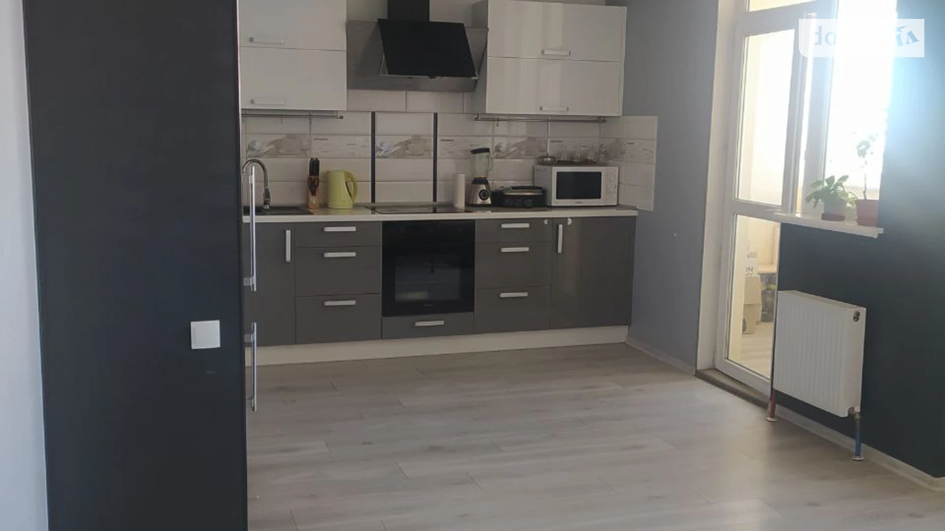 Продається 2-кімнатна квартира 55.5 кв. м у Чорноморську, вул. Захисників України(1 Травня), 40 - фото 3