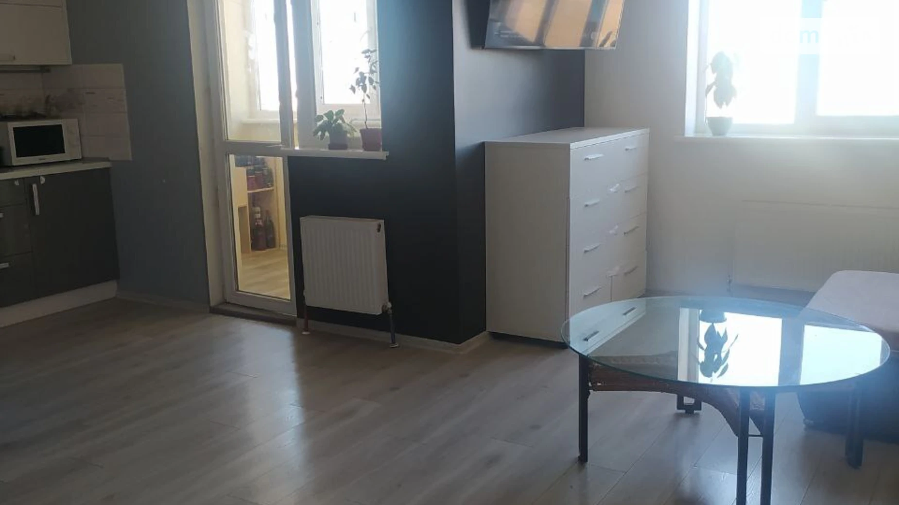 Продається 2-кімнатна квартира 55.5 кв. м у Чорноморську, вул. Захисників України(1 Травня), 40 - фото 4