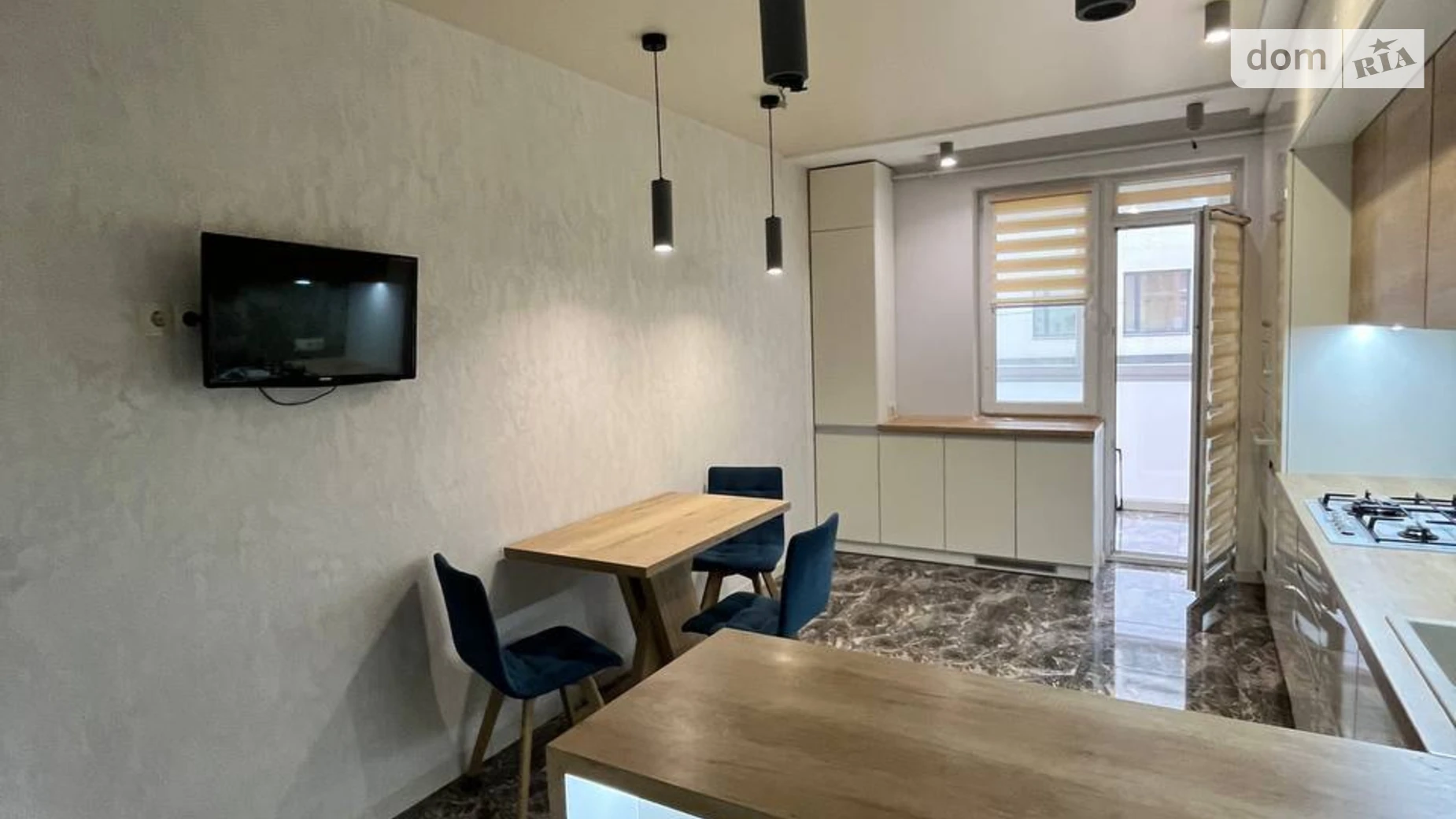 Здається в оренду 1-кімнатна квартира 55 кв. м у Львові, вул. Залізнична, 11 - фото 4