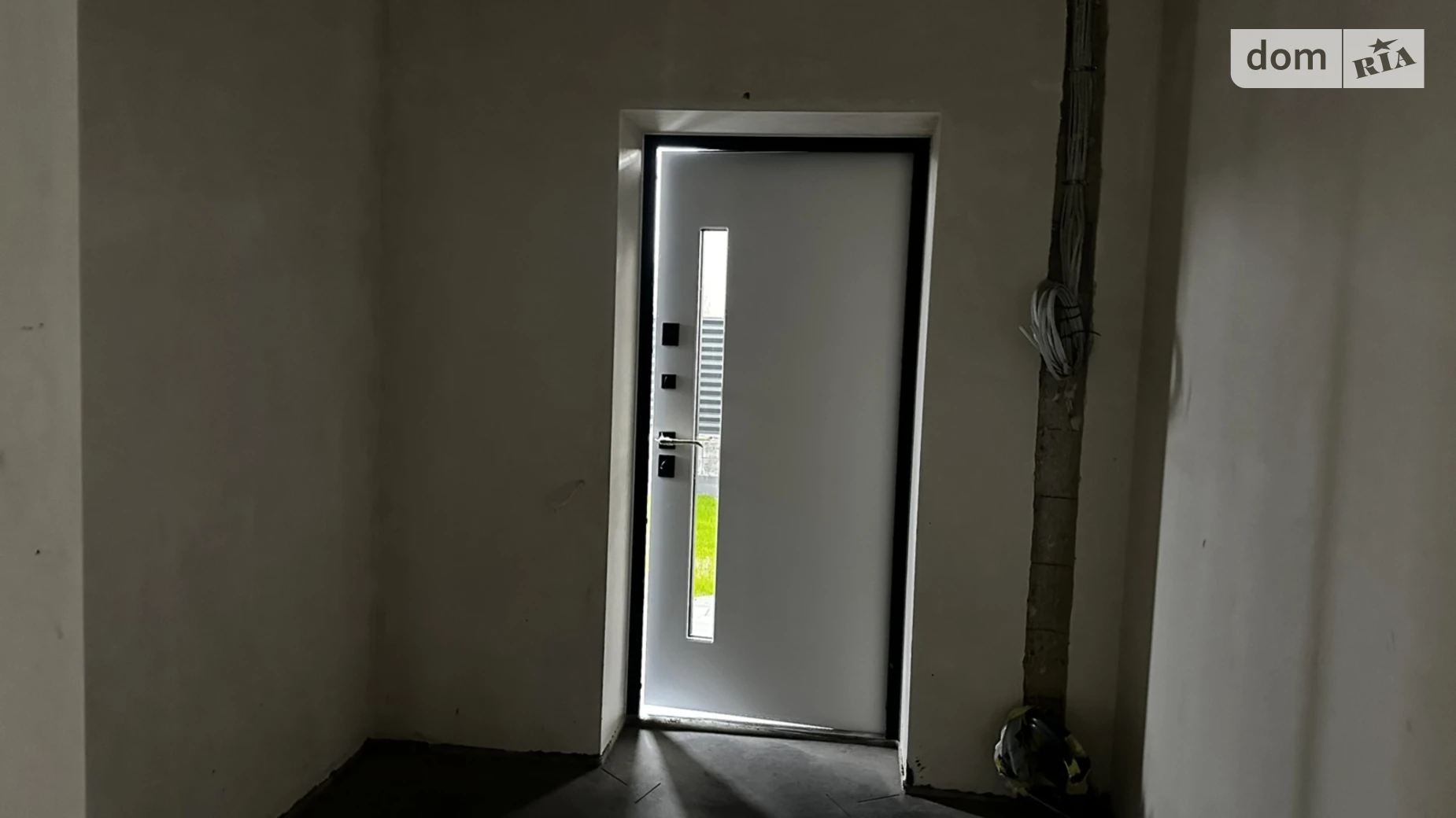 Продается одноэтажный дом 100 кв. м с бассейном, цена: 120000 $ - фото 4