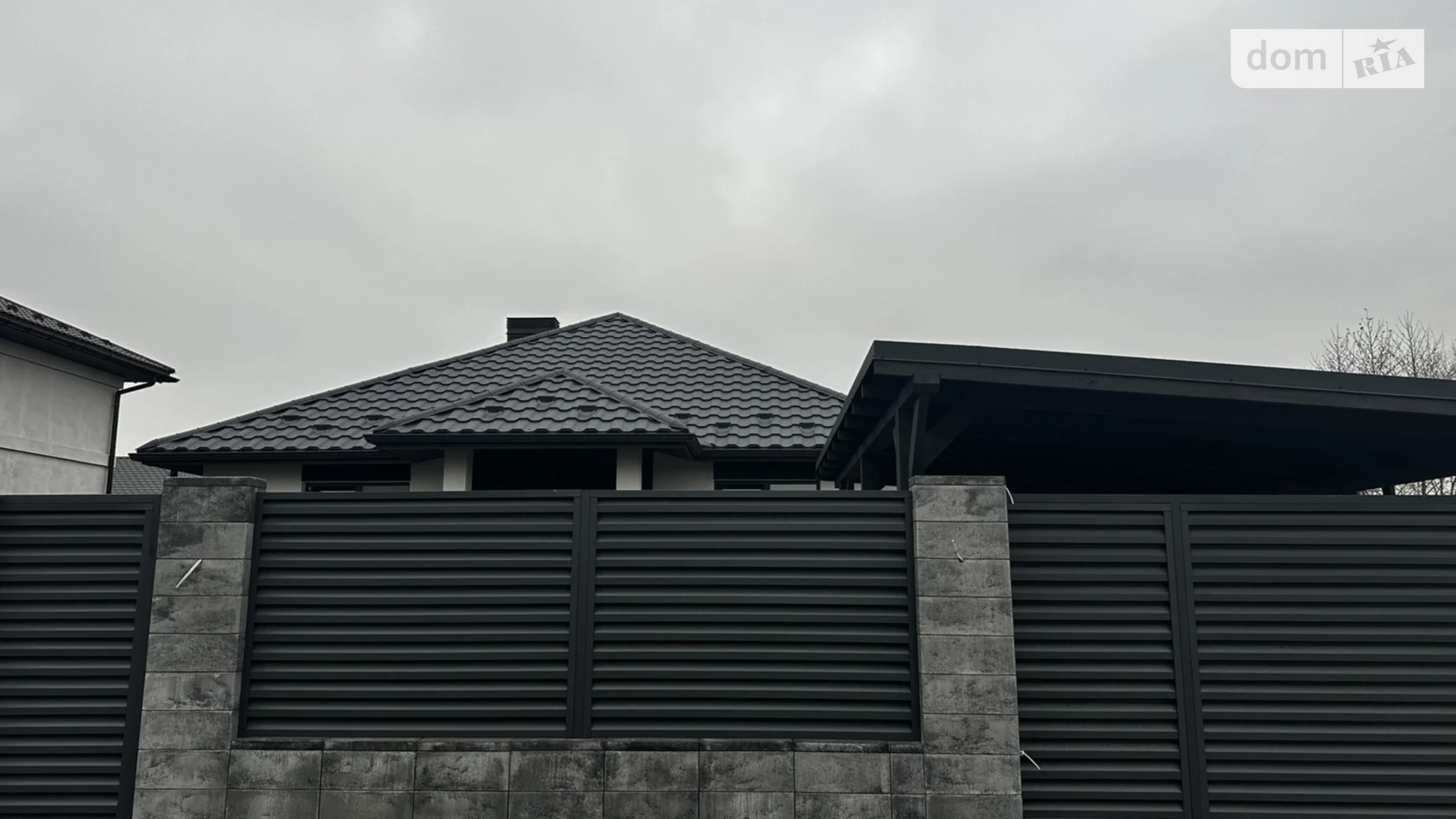 Продается одноэтажный дом 100 кв. м с бассейном, цена: 120000 $ - фото 2