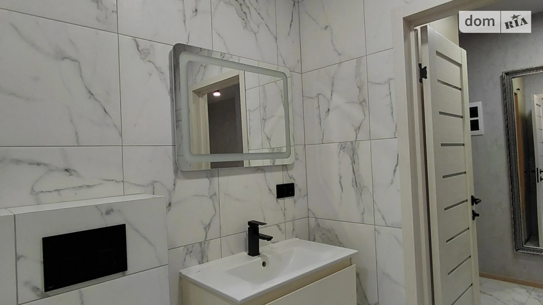 Продается 1-комнатная квартира 41 кв. м в Киеве, ул. Ивана Выговского(Маршала Гречко), 42 - фото 3