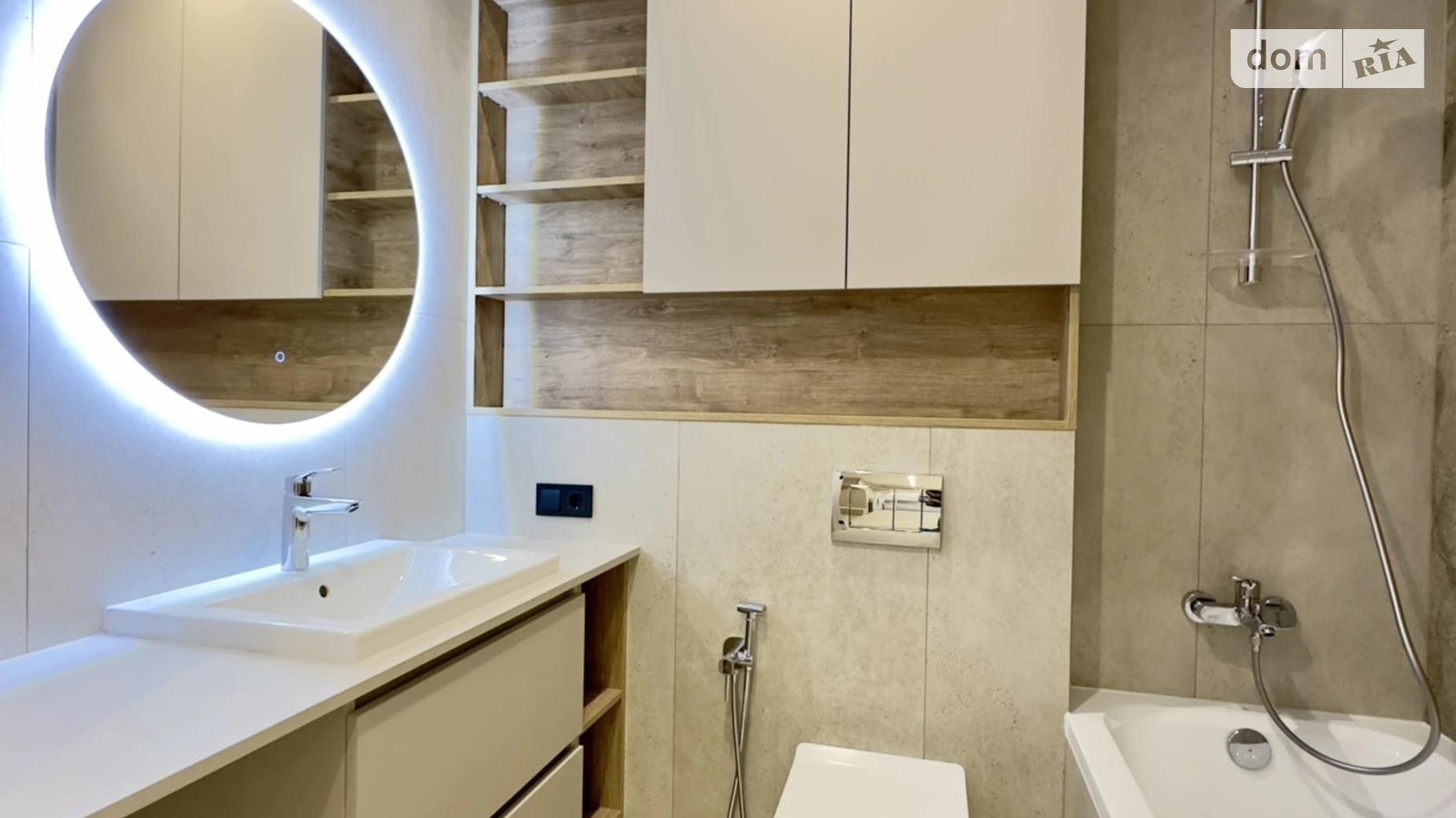 Продается 2-комнатная квартира 56 кв. м в Ровно, ул. Николая Боголюбова, 1 - фото 5