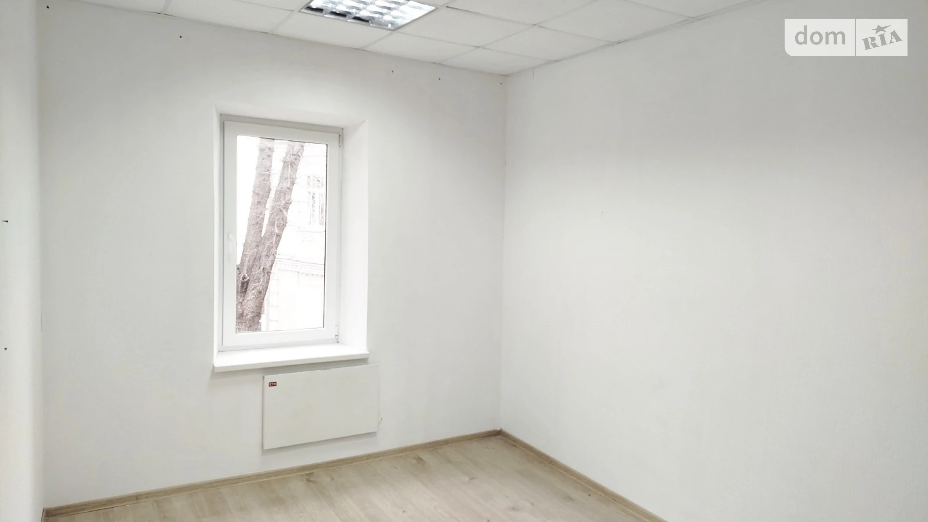 Сдается в аренду офис 19 кв. м в бизнес-центре, цена: 8000 грн - фото 2