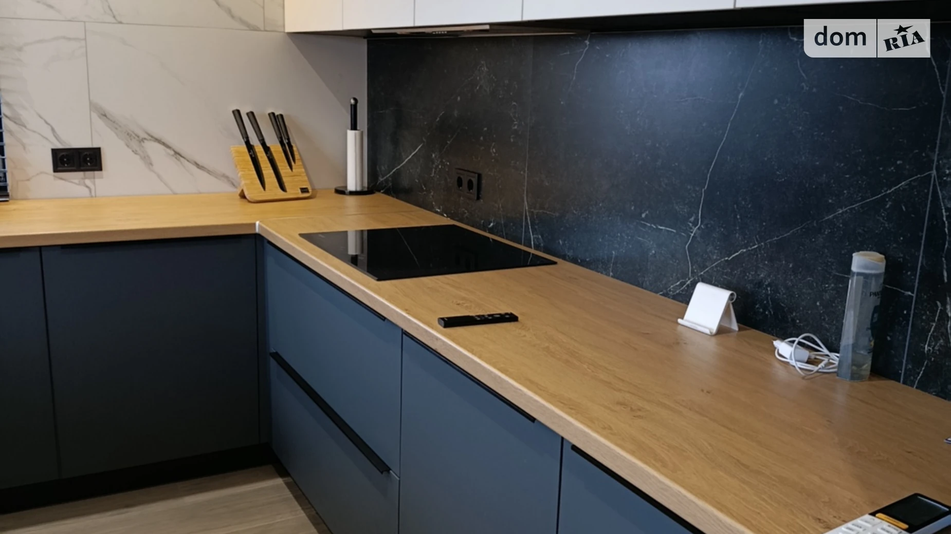 Продается дом на 2 этажа 137 кв. м с подвалом, цена: 210000 $ - фото 3