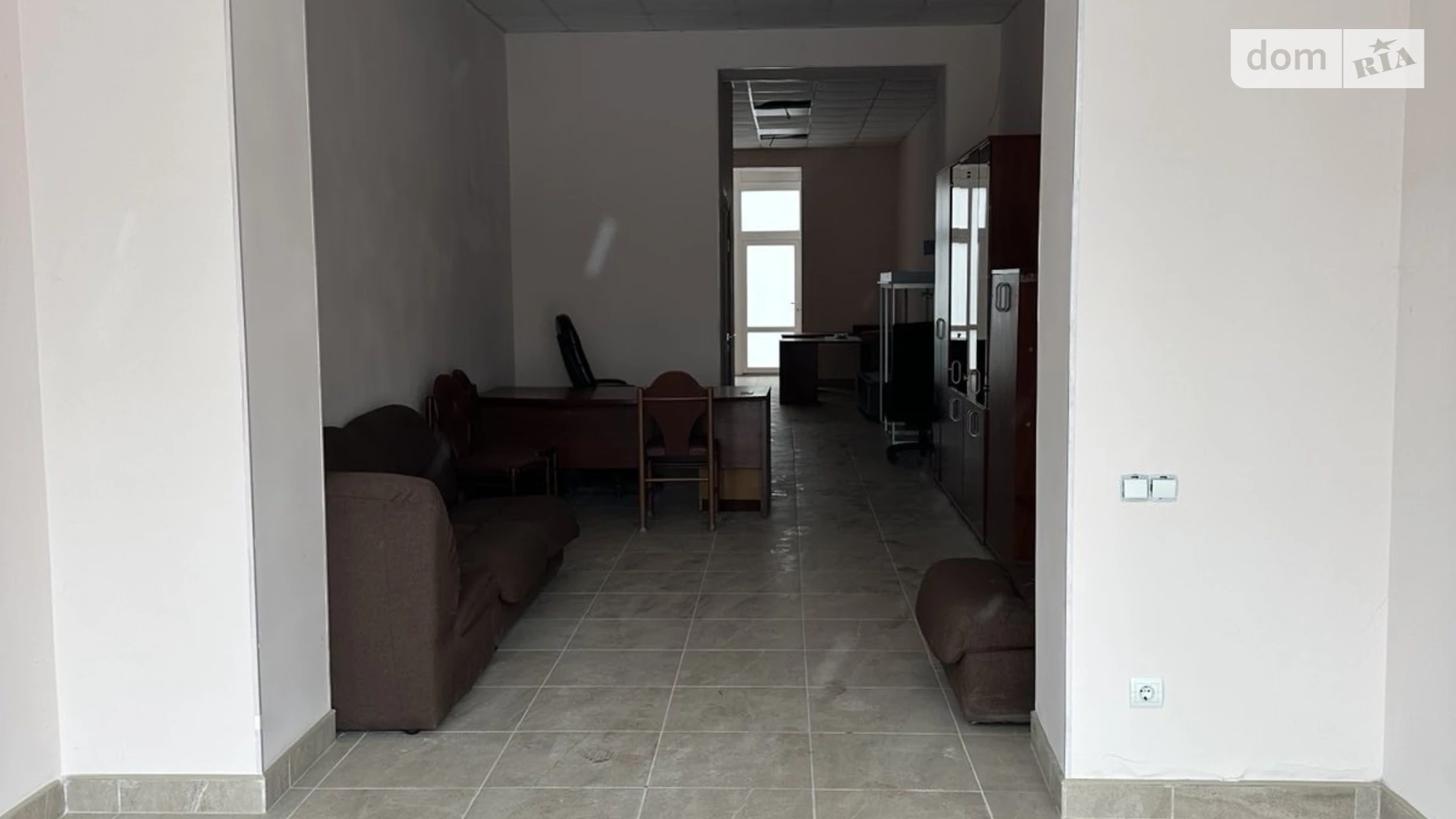 Продается помещения свободного назначения 68 кв. м в 10-этажном здании, цена: 64000 $ - фото 2