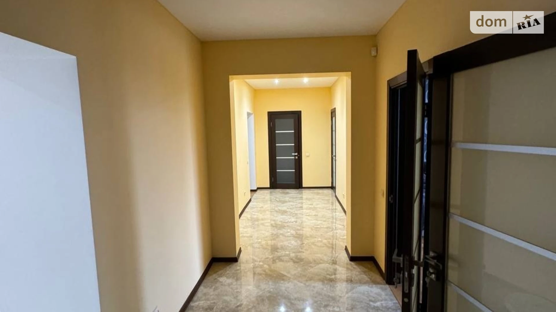 Продается 3-комнатная квартира 119.2 кв. м в Львове, ул. Княгини Ольги, 5Б - фото 2