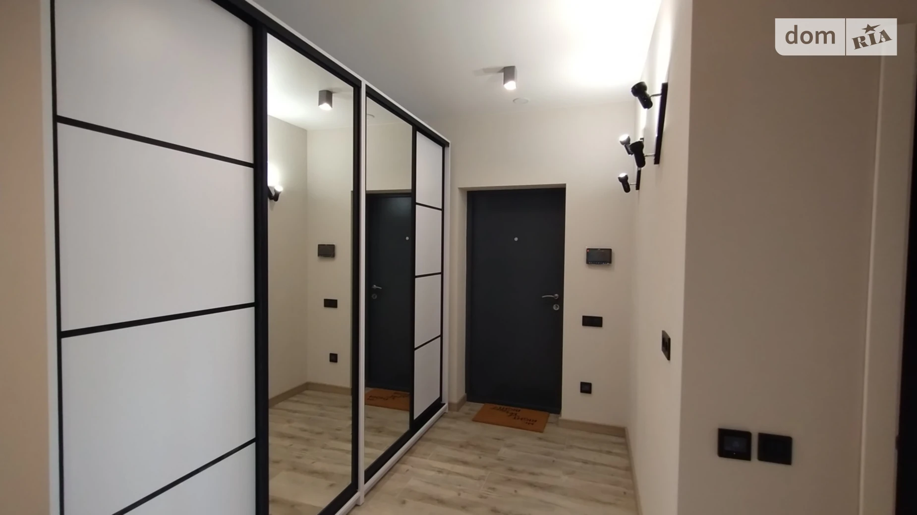 Сдается в аренду 2-комнатная квартира 70 кв. м в Вышгороде, ул. Школьная, 73В - фото 2